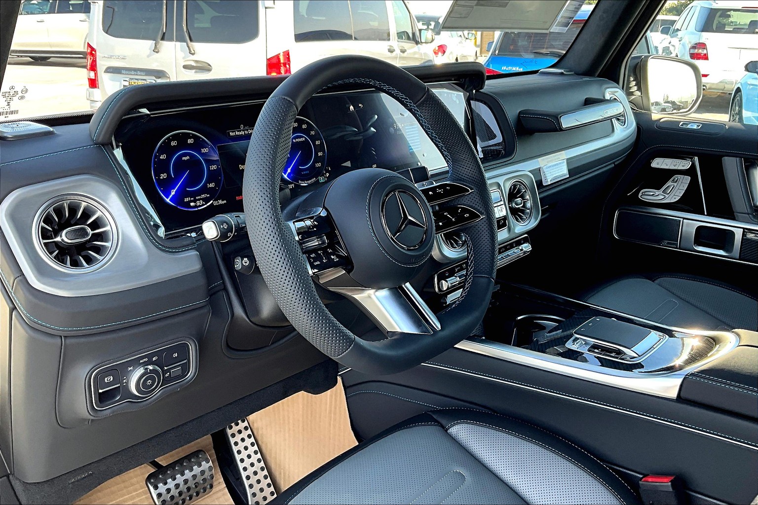 G 580 with EQ SUV