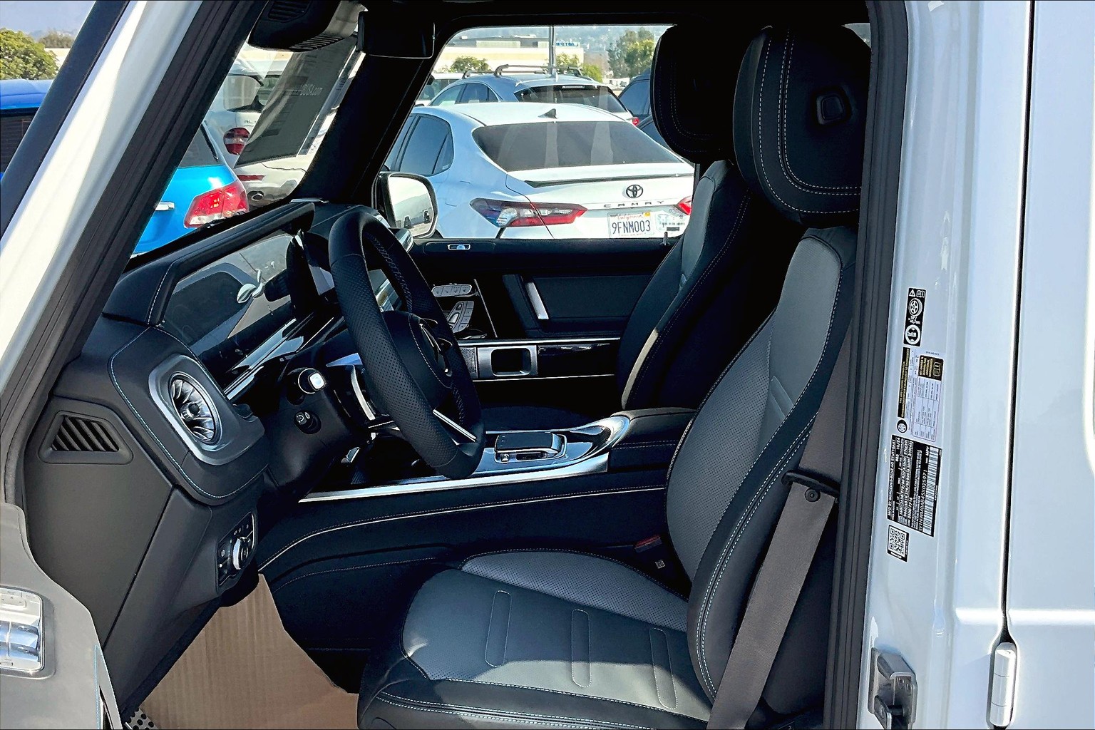 G 580 with EQ SUV