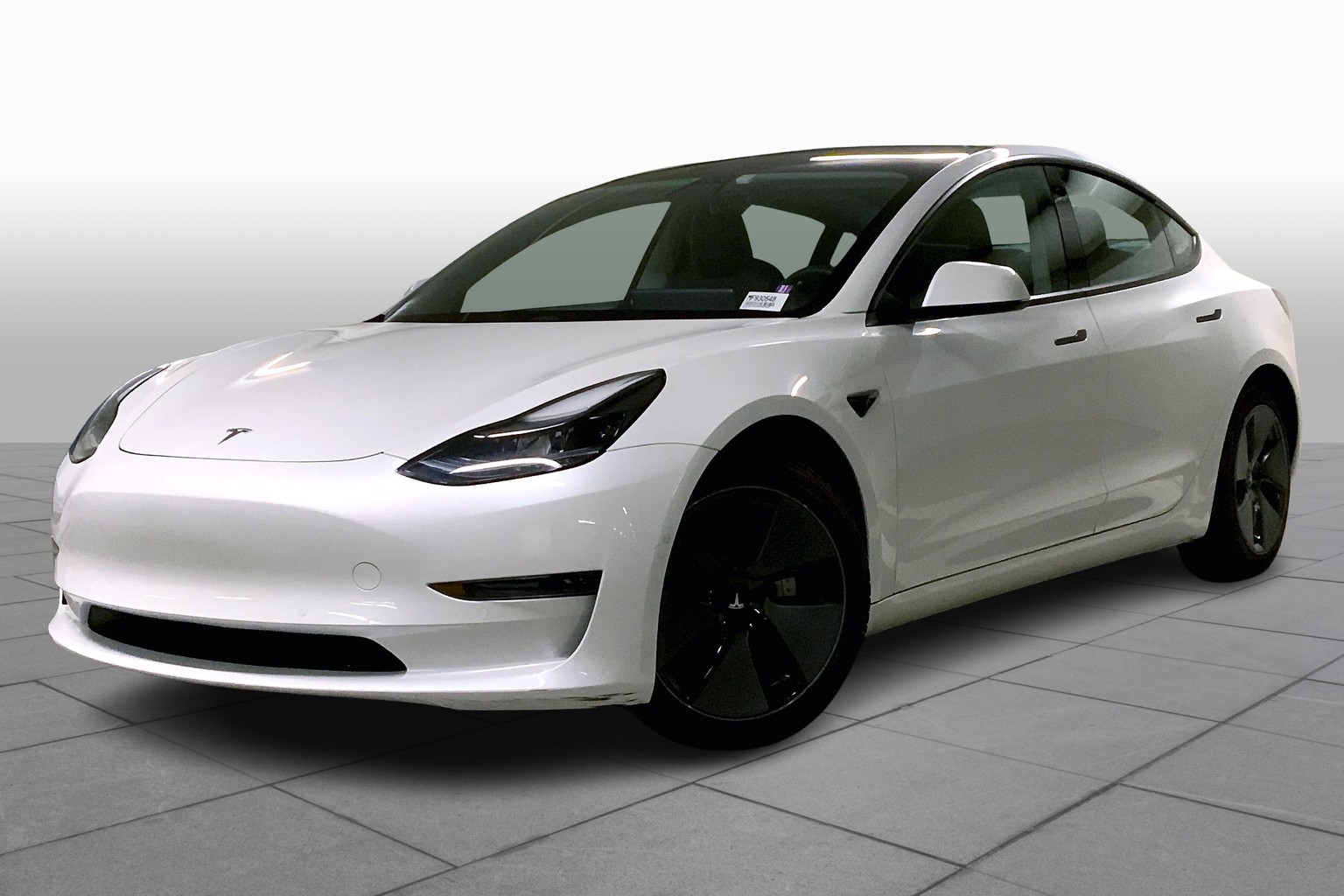 Model 3 Standard Range Plus