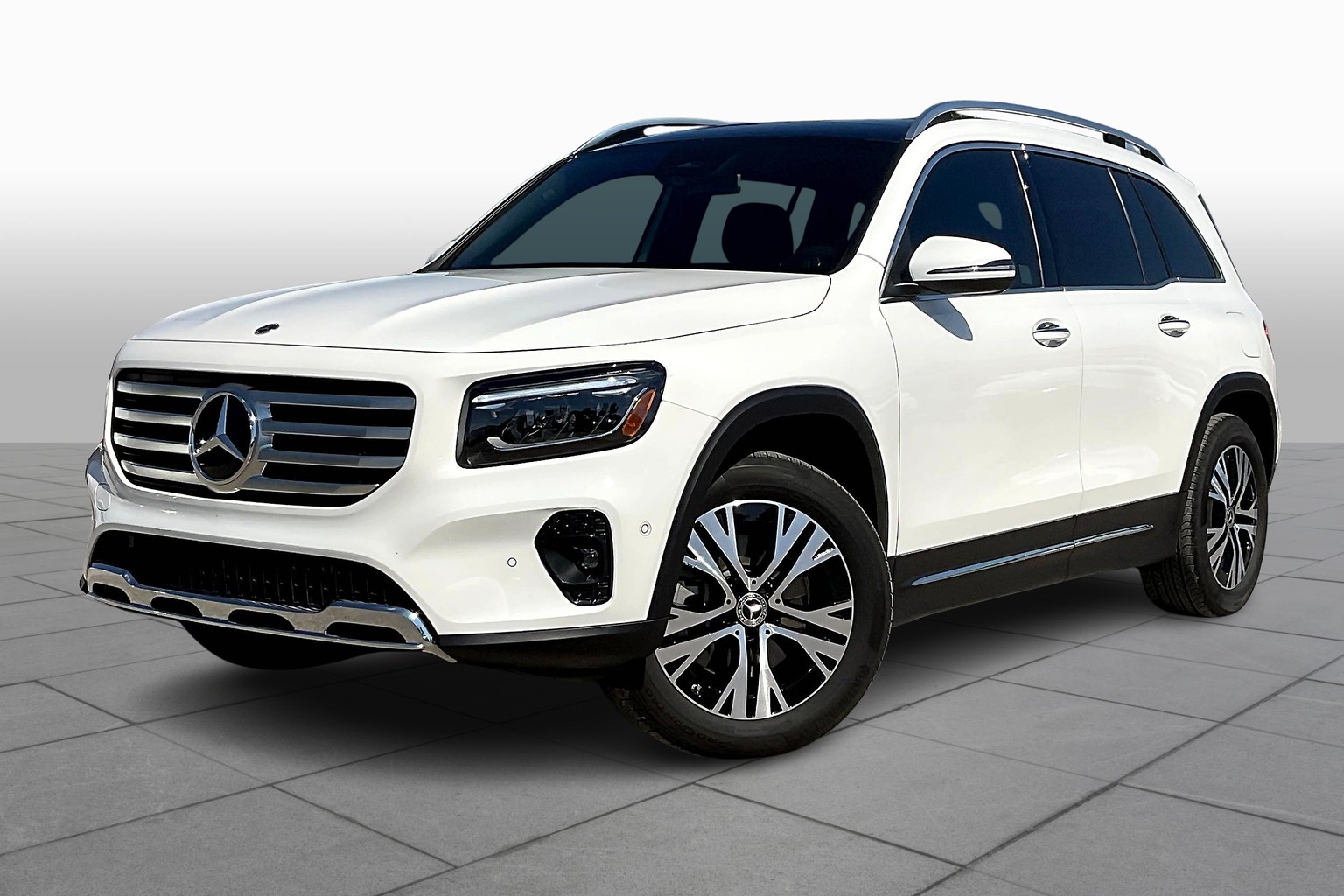 2025 Mercedes-Benz GLB Base