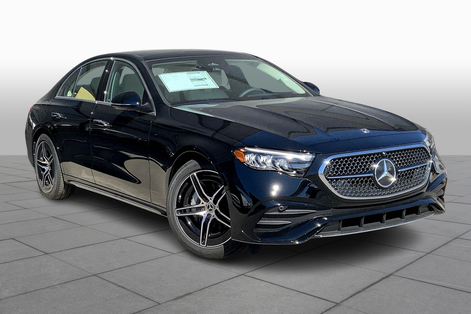 2025 Mercedes Benz E 350 Sedan photo 2