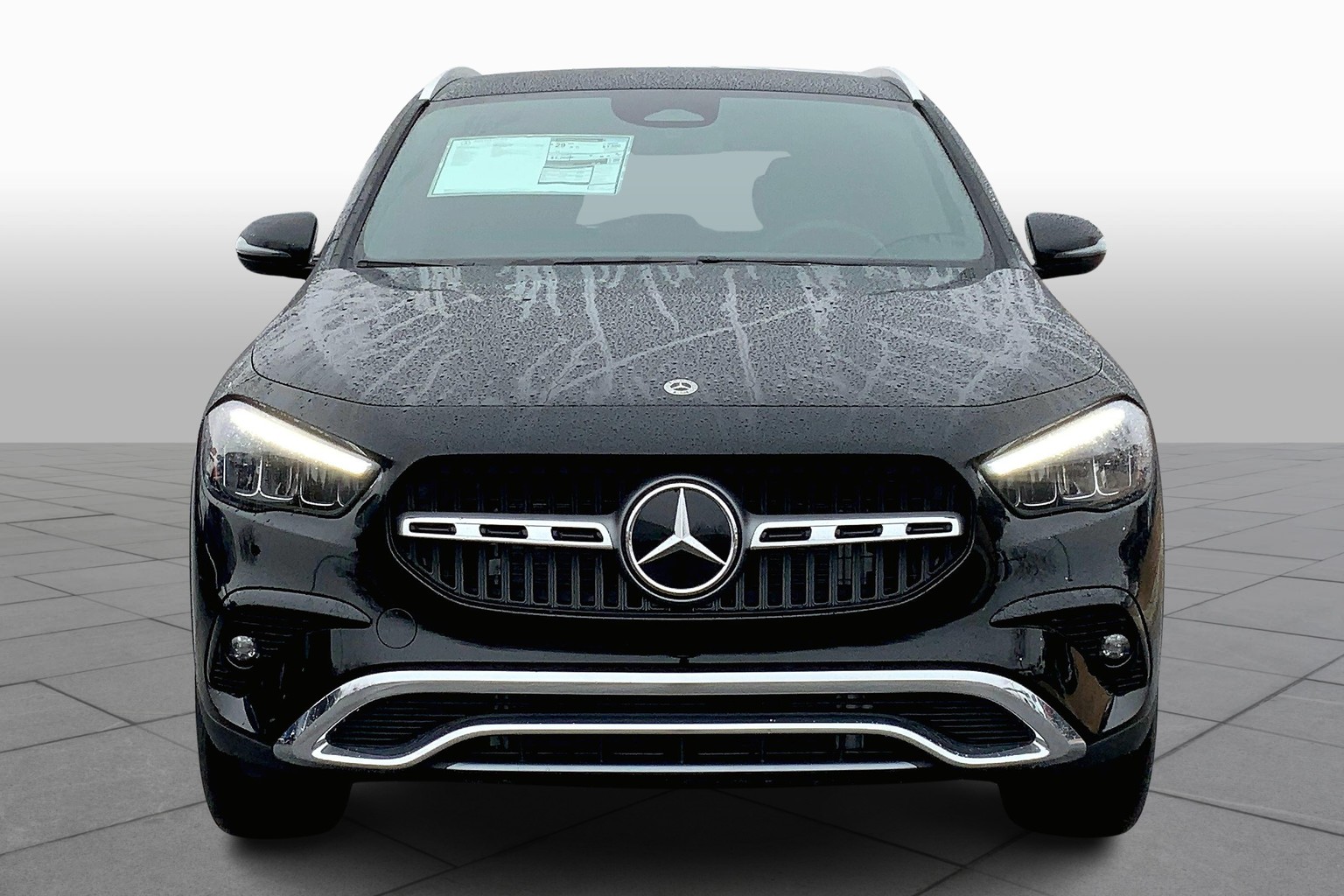 2025 Mercedes Benz GLA 250 photo 3