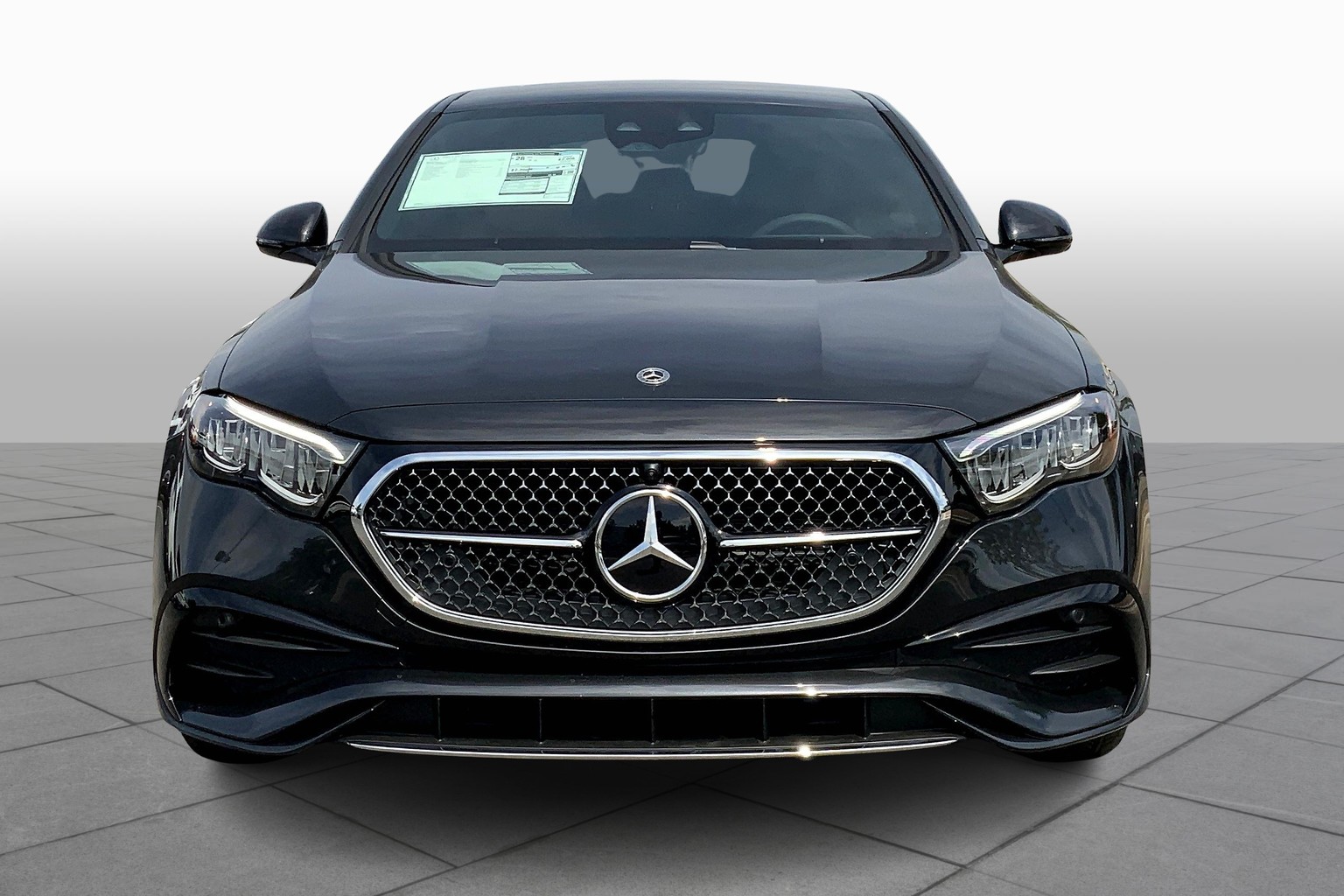 2025 Mercedes Benz E 350 Sedan photo 3