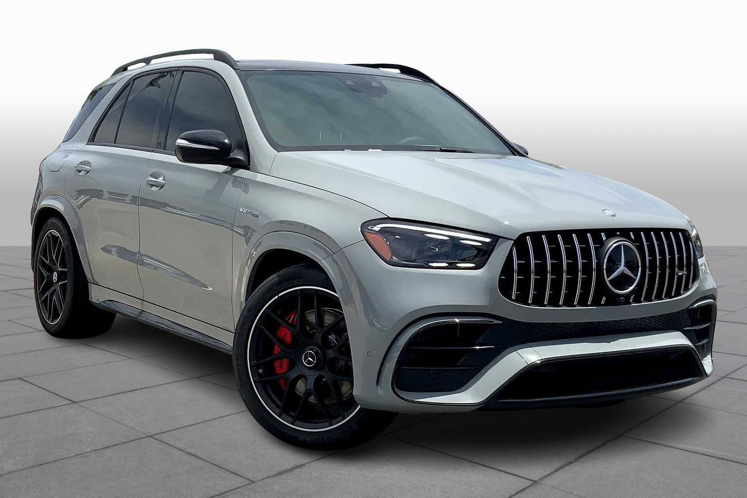 2025 Mercedes Benz GLE AMG 63 S photo 2