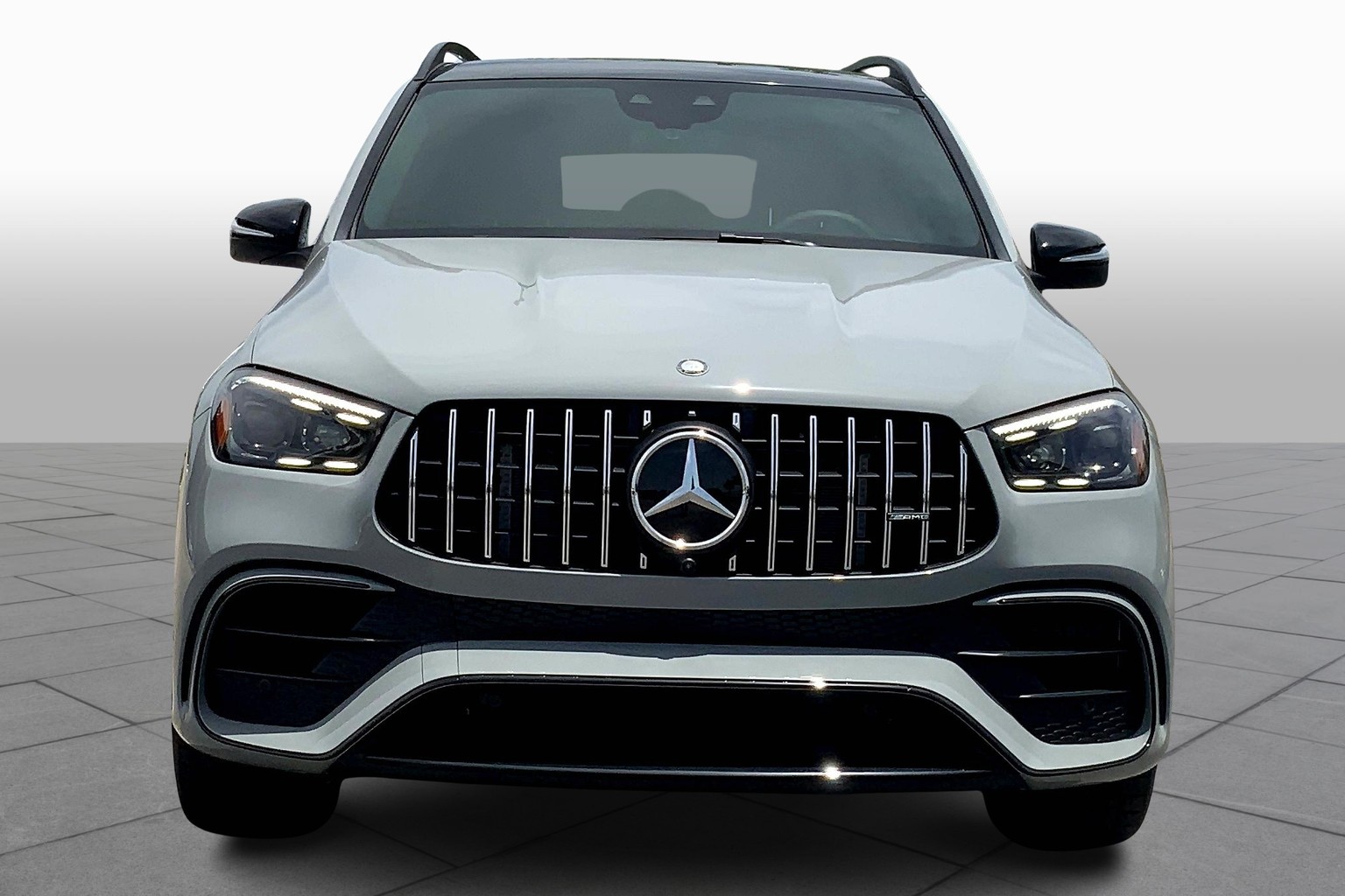 2025 Mercedes Benz GLE AMG 63 S photo 3