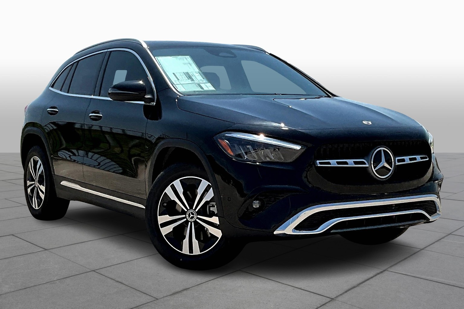 2026 Mercedes Benz GLA 250 photo 2