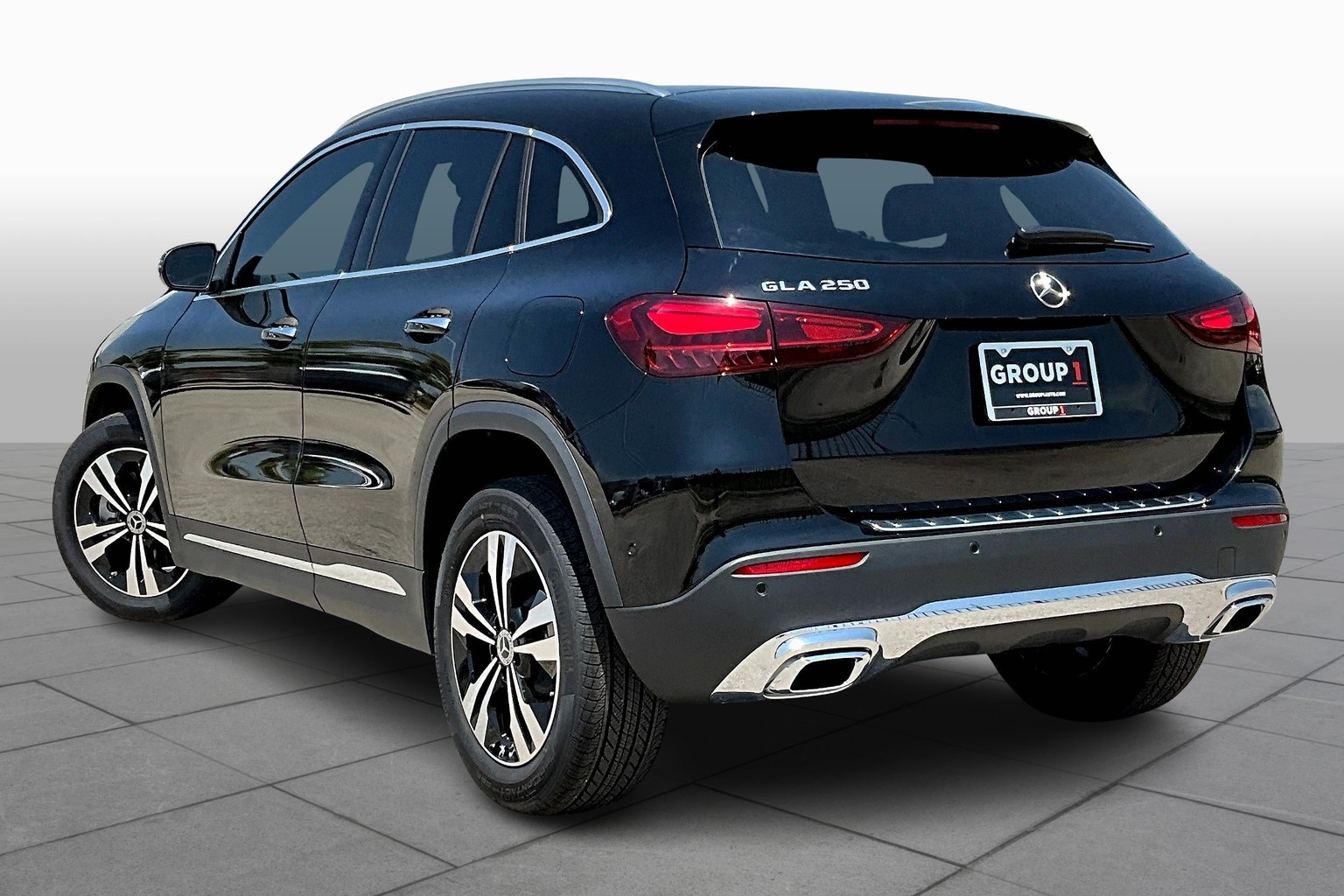 2026 Mercedes Benz GLA 250 photo 4