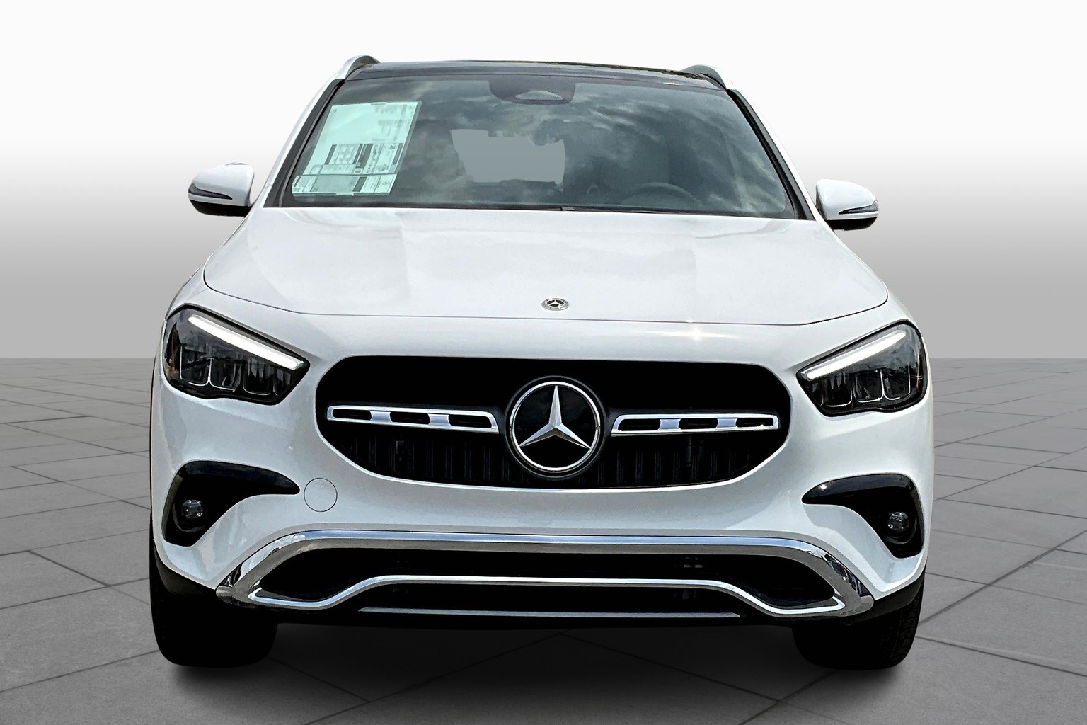 2026 Mercedes Benz GLA 250 4MATIC photo 2