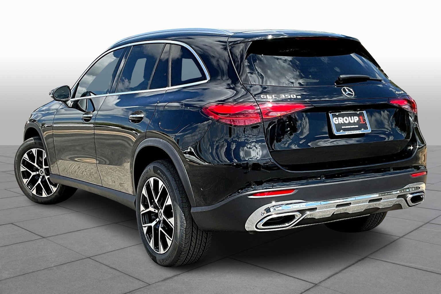 2026 Mercedes Benz GLC 350e 4MATIC photo 3