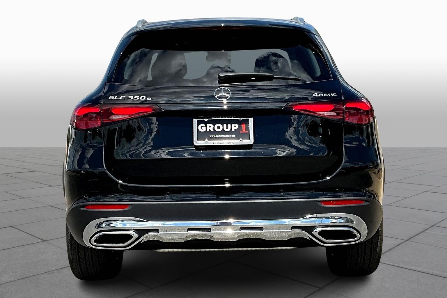 2026 Mercedes Benz GLC 350e 4MATIC photo 4