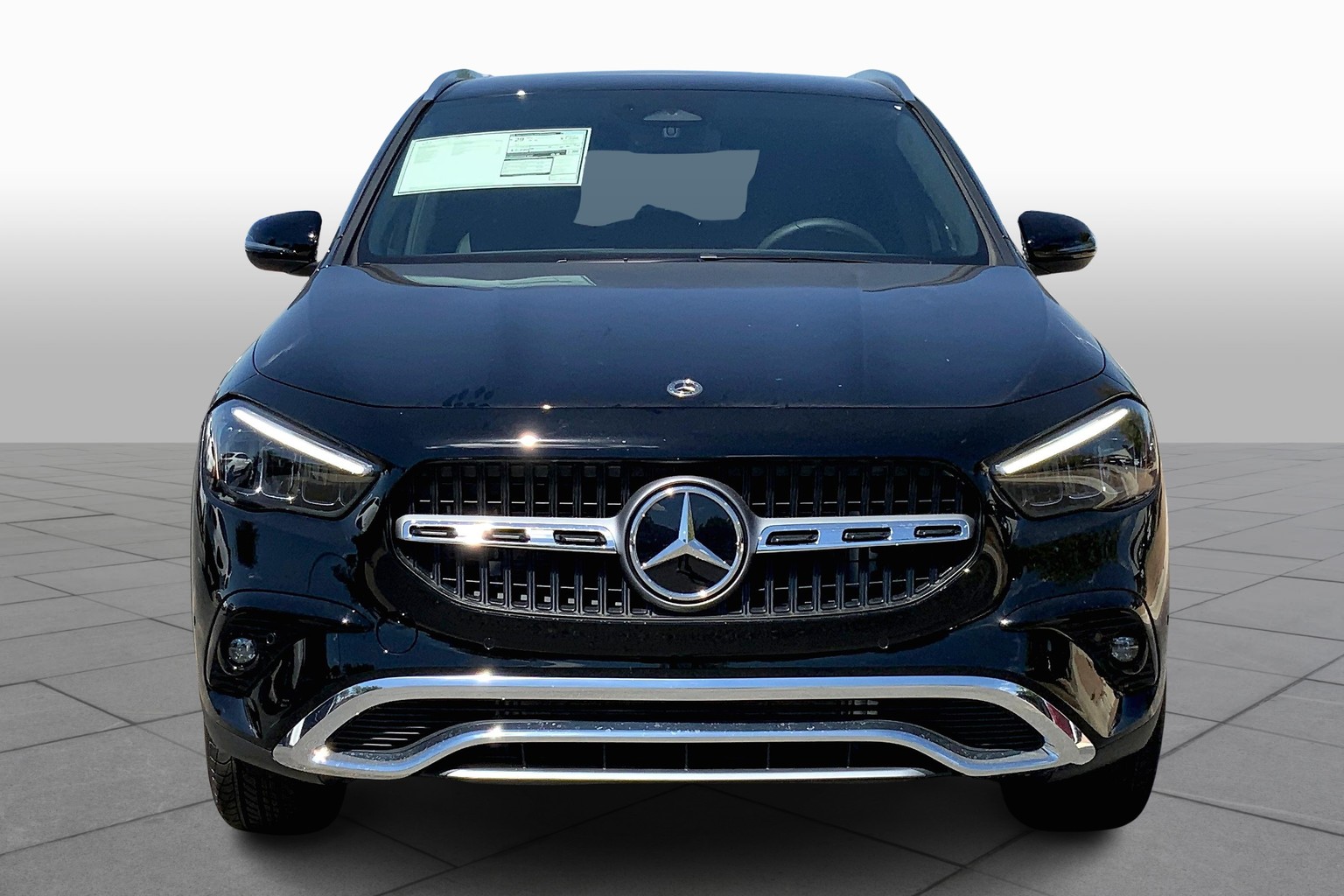 2025 Mercedes Benz GLA 250 photo 3