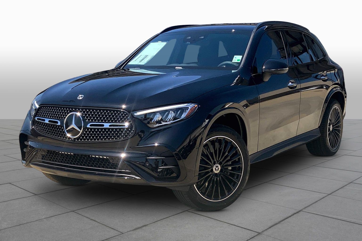 2026 Mercedes-Benz GLC