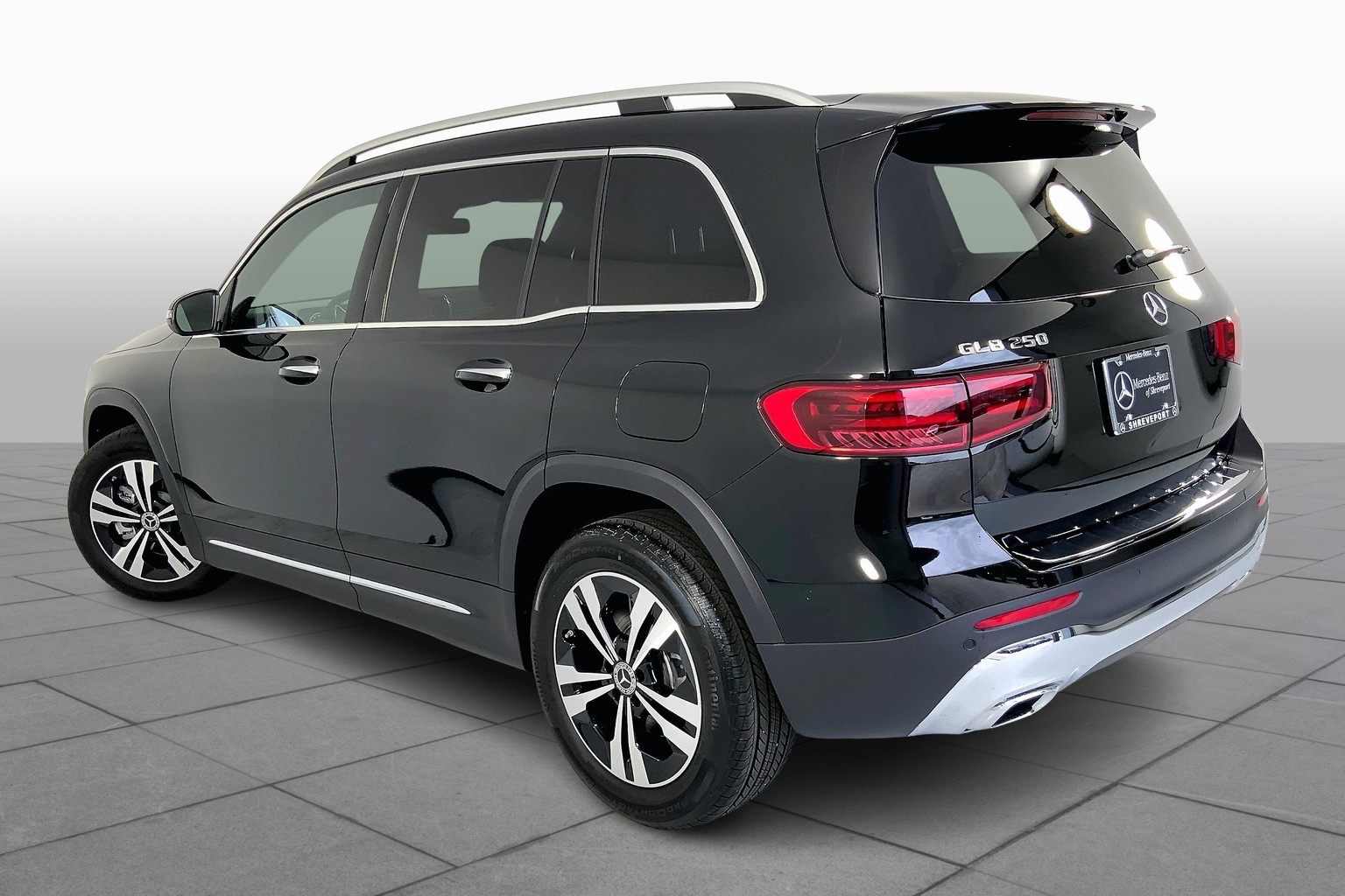 GLB 250 SUV