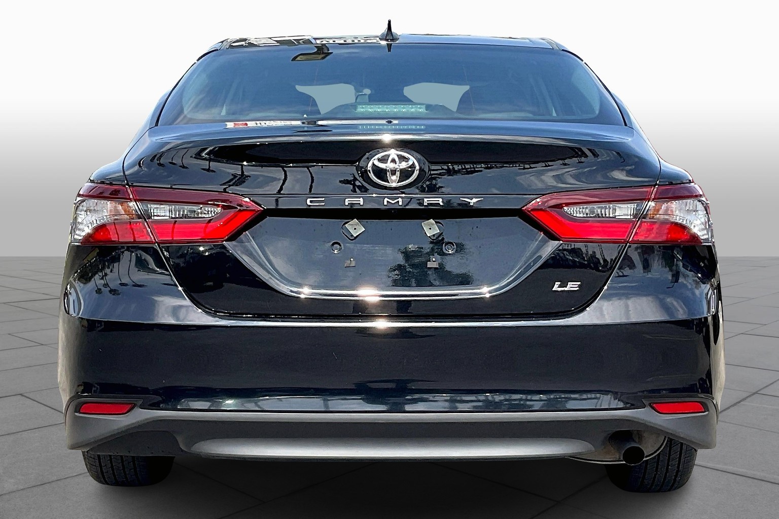 Camry LE