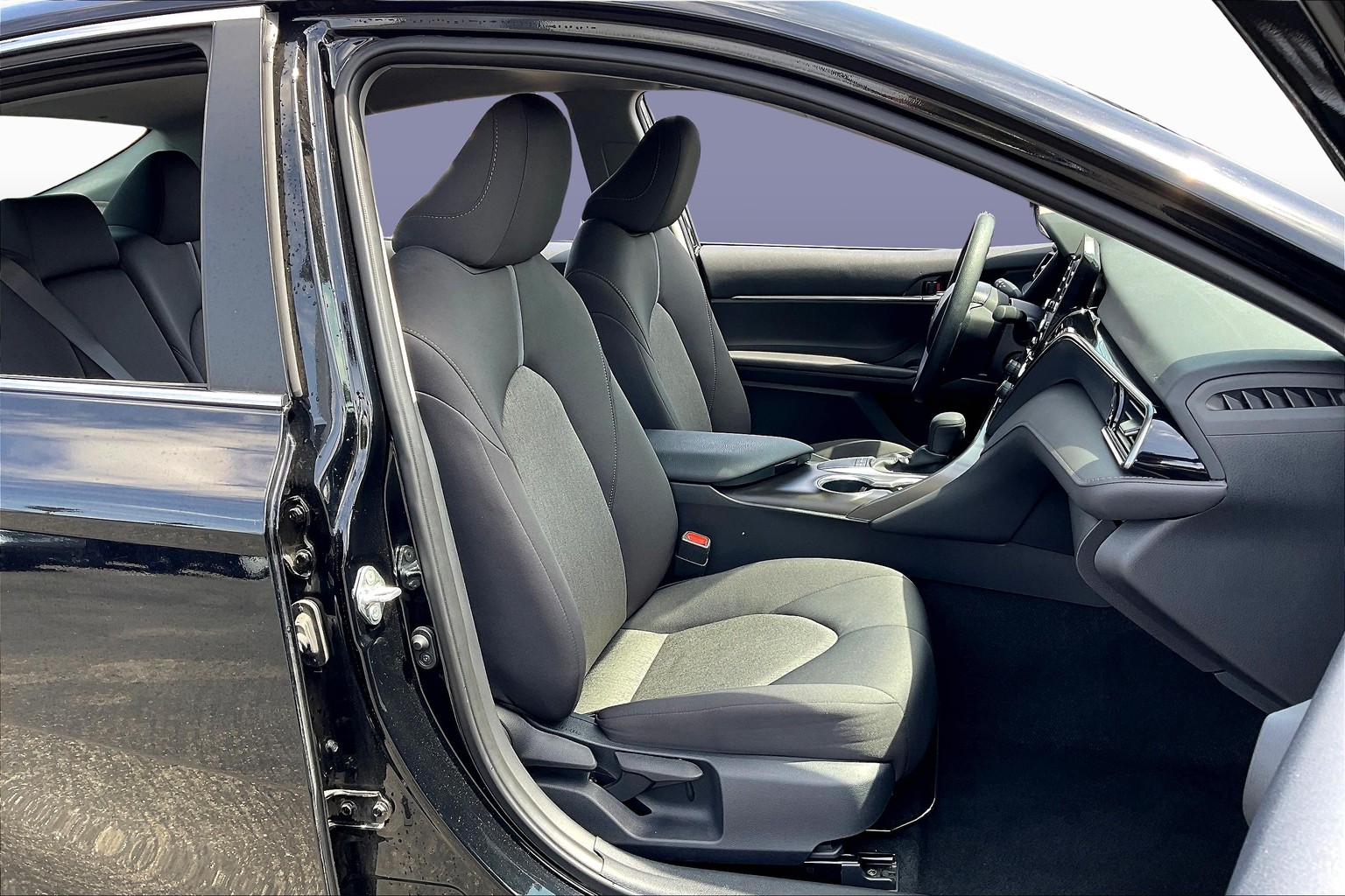 Camry LE