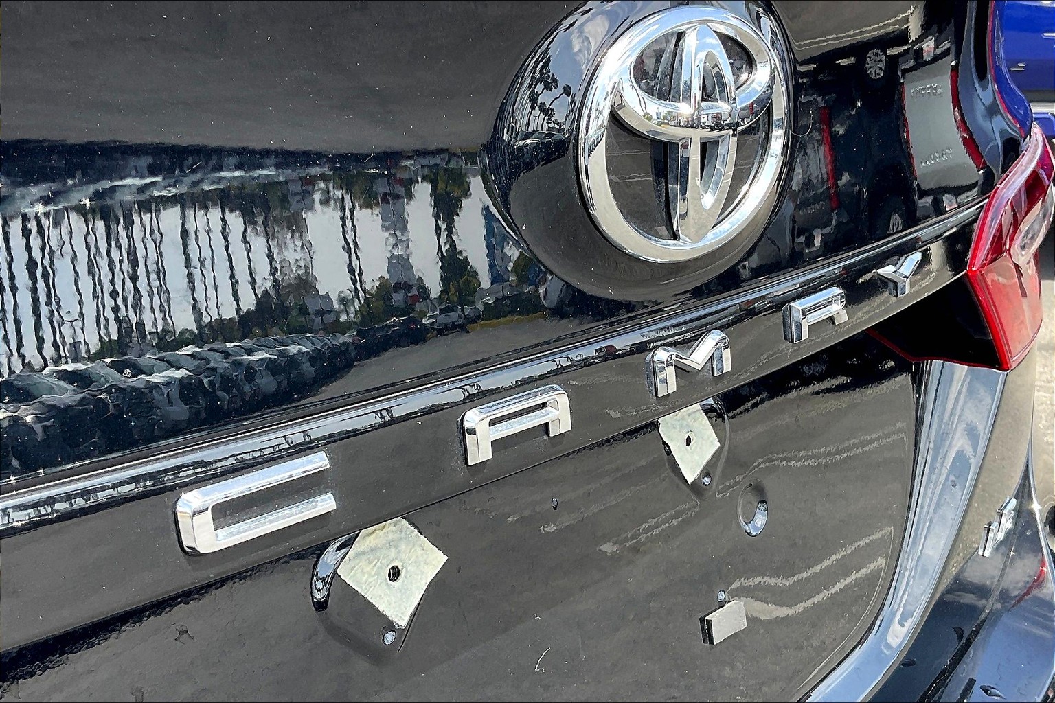 Camry LE