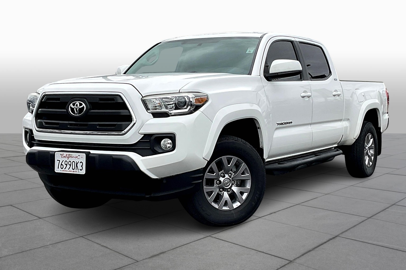 Tacoma Double Cab SR5