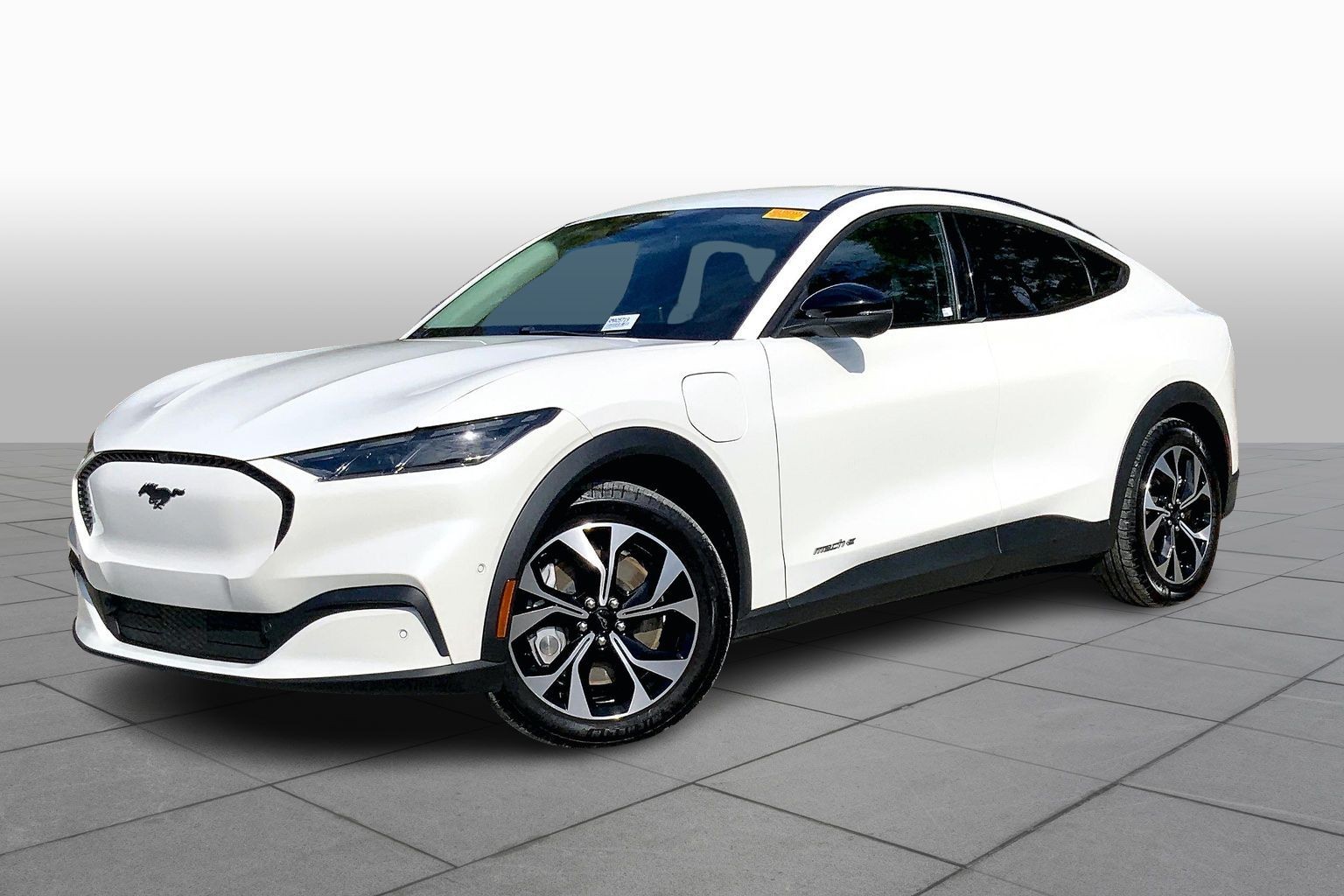 2024 Ford Mustang Mach-E Select RWD