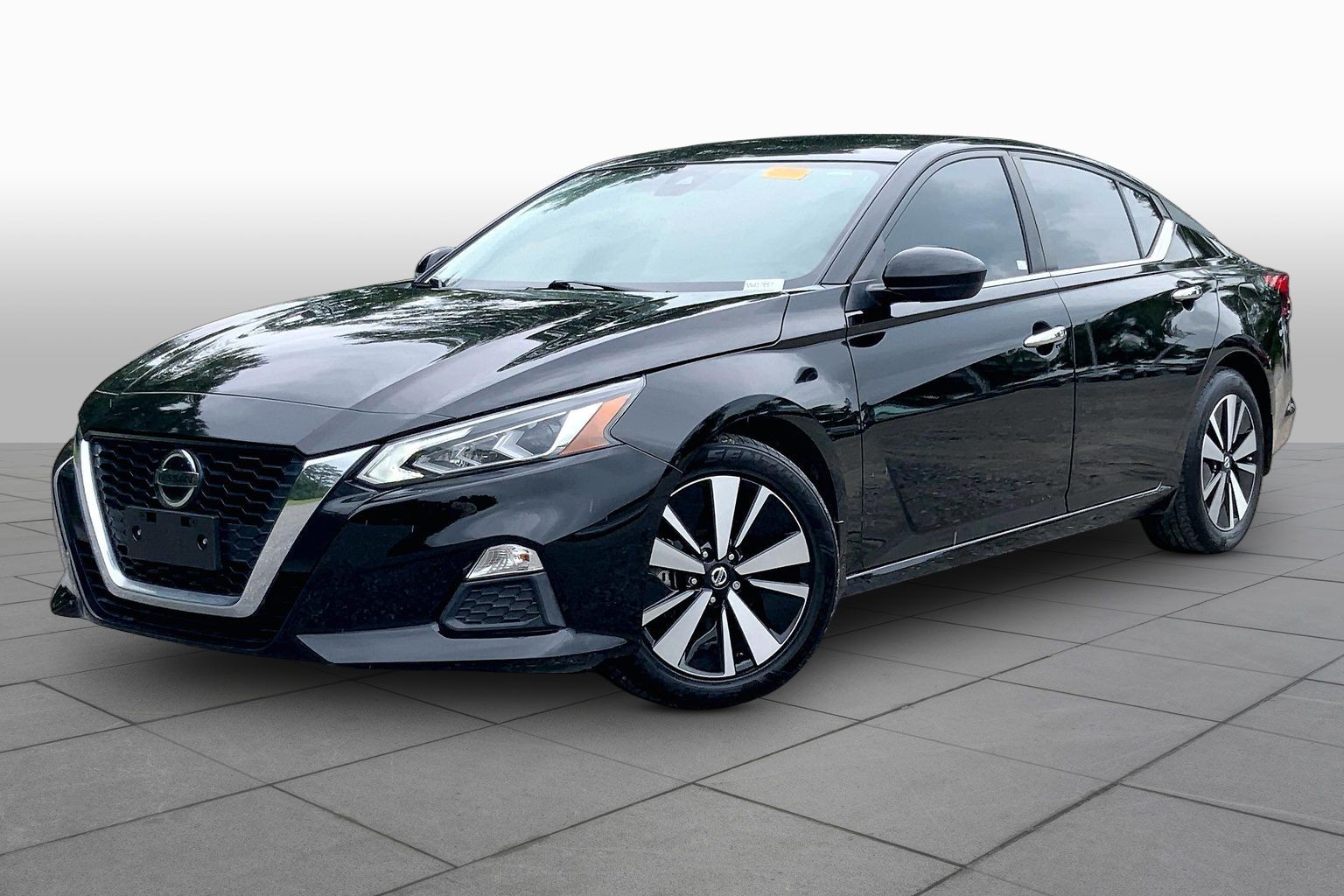 2022 Nissan Altima SV