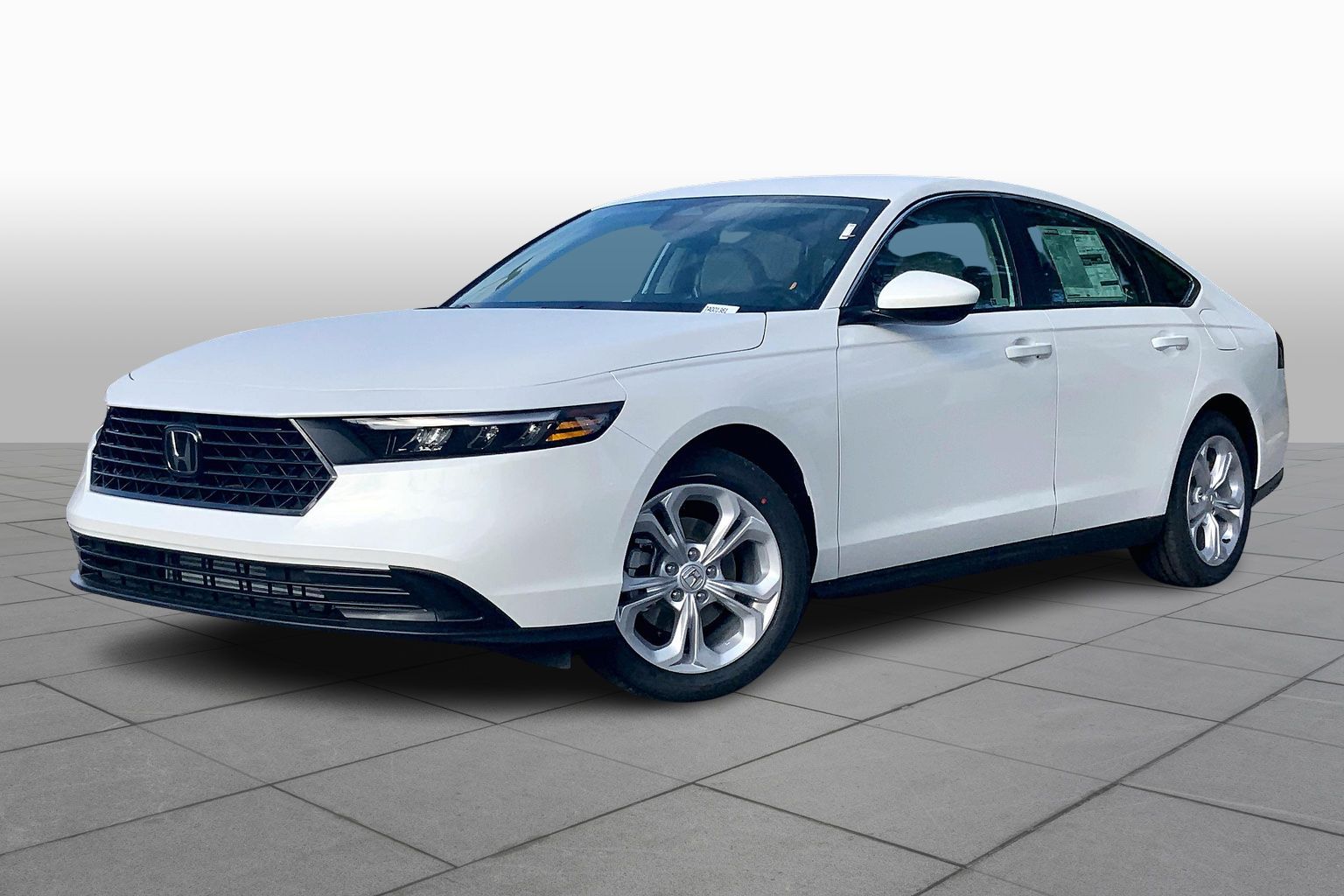 2026 Honda Accord 1.5T LX CVT's photo