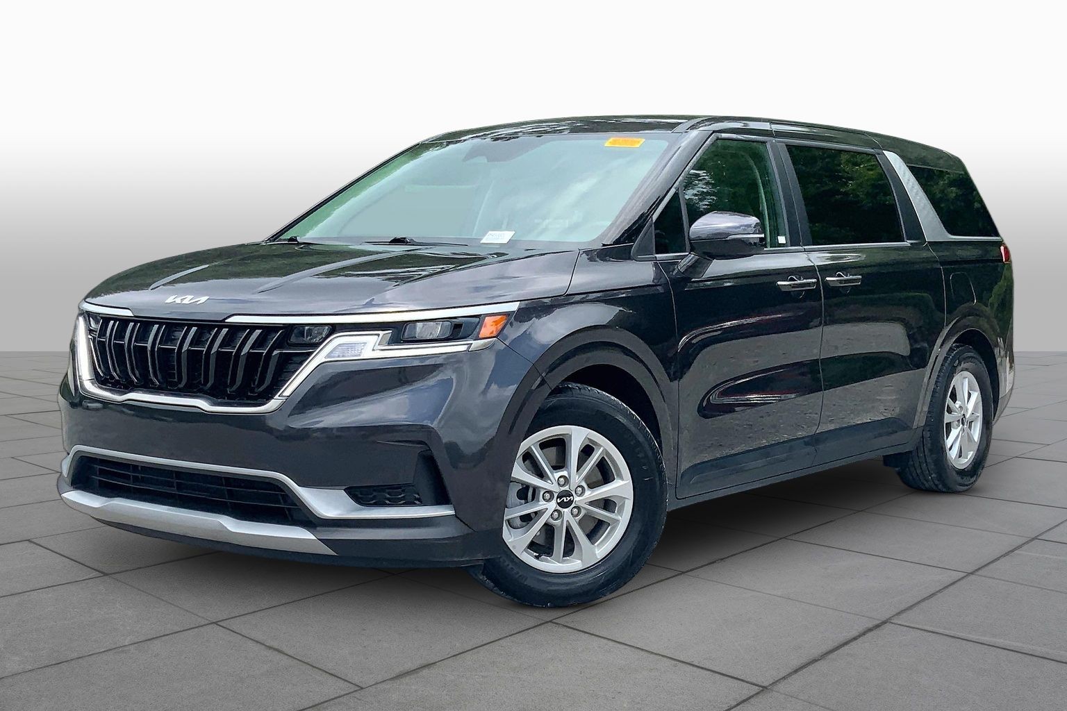 2024 Kia Sedona LX Seat Pkg's photo