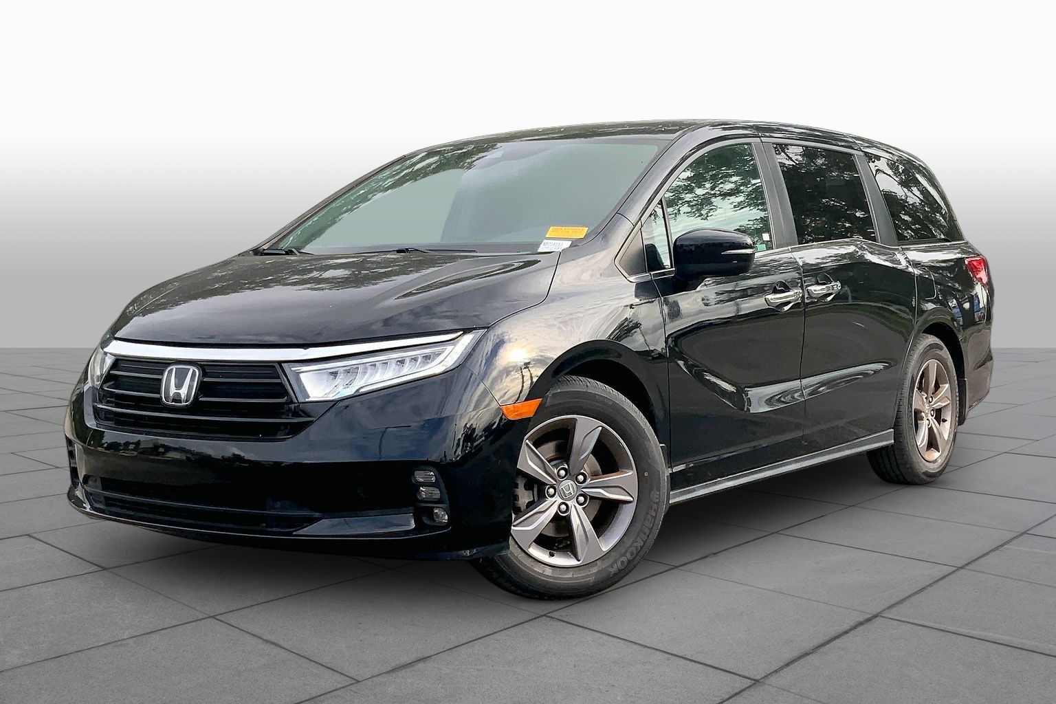 2022 Honda Odyssey EX's photo