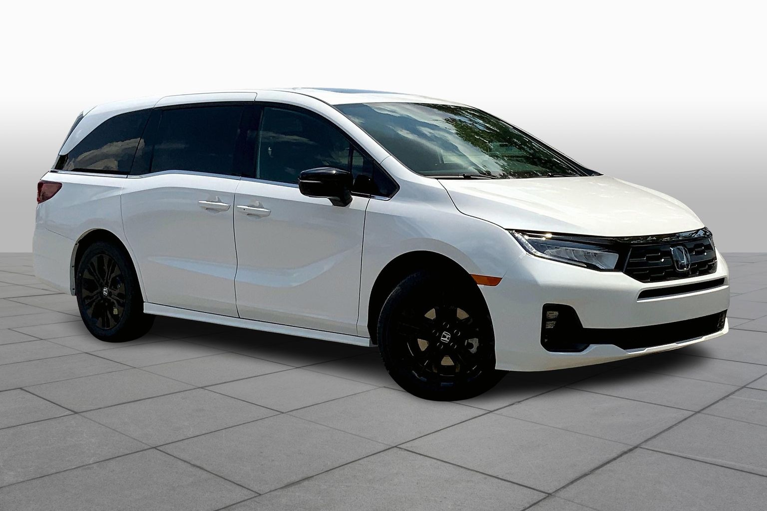 2026 Honda Odyssey Sport L - Photo 2