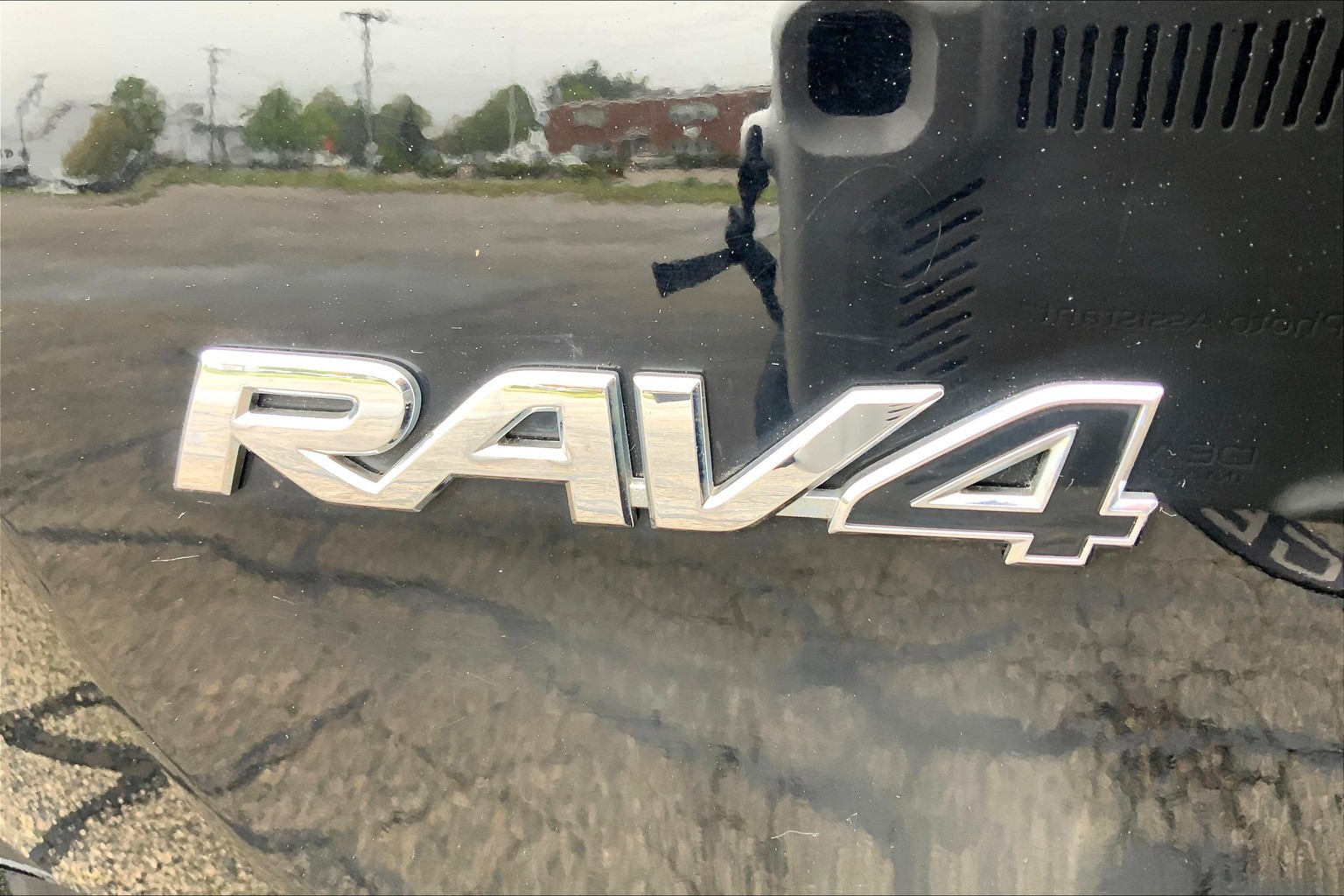 RAV4 LE