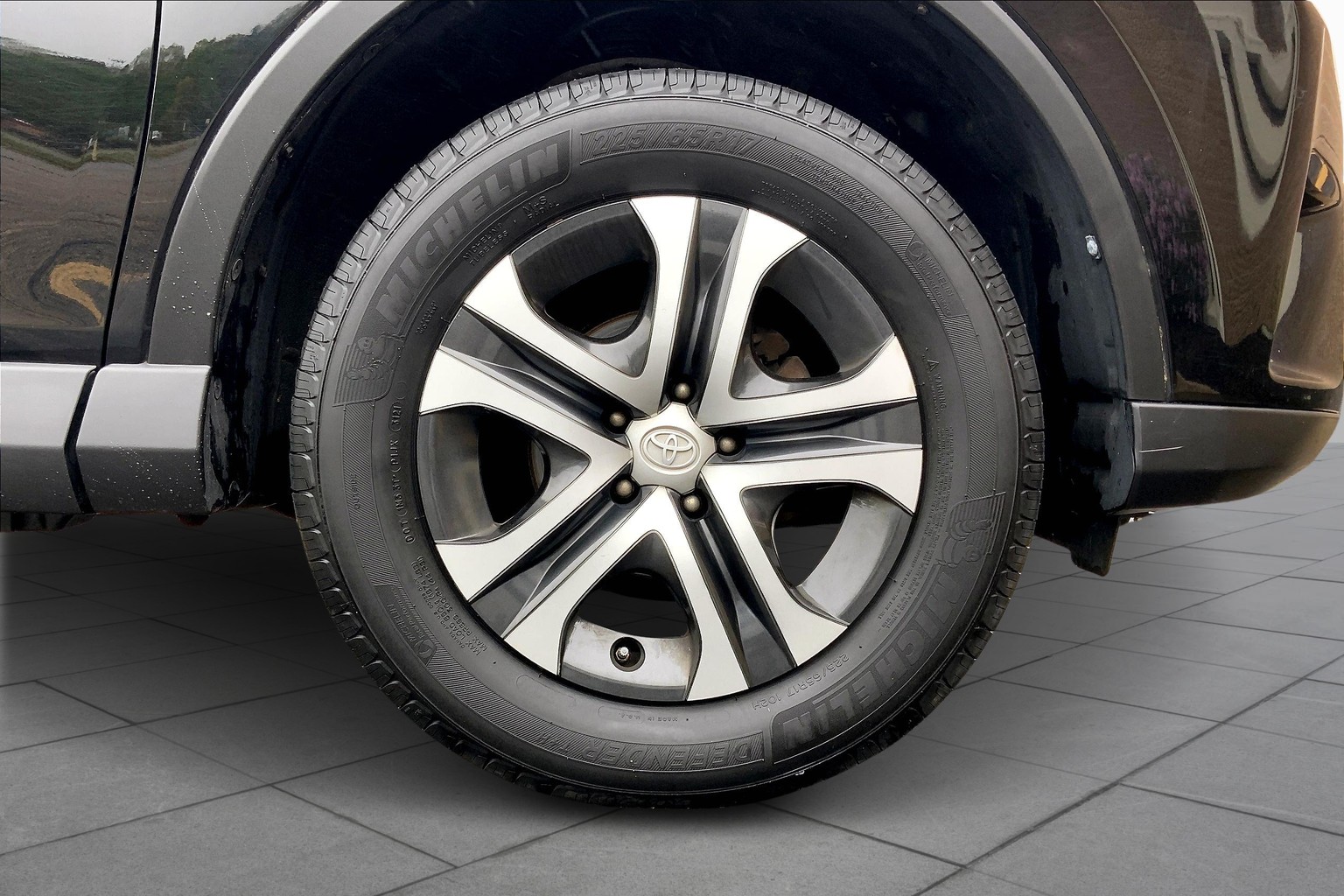 RAV4 LE