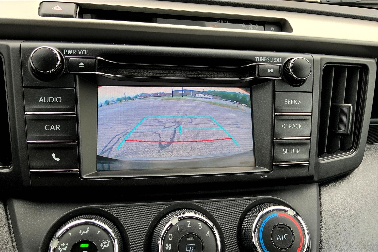 RAV4 LE