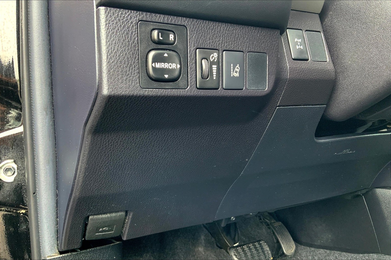 RAV4 LE