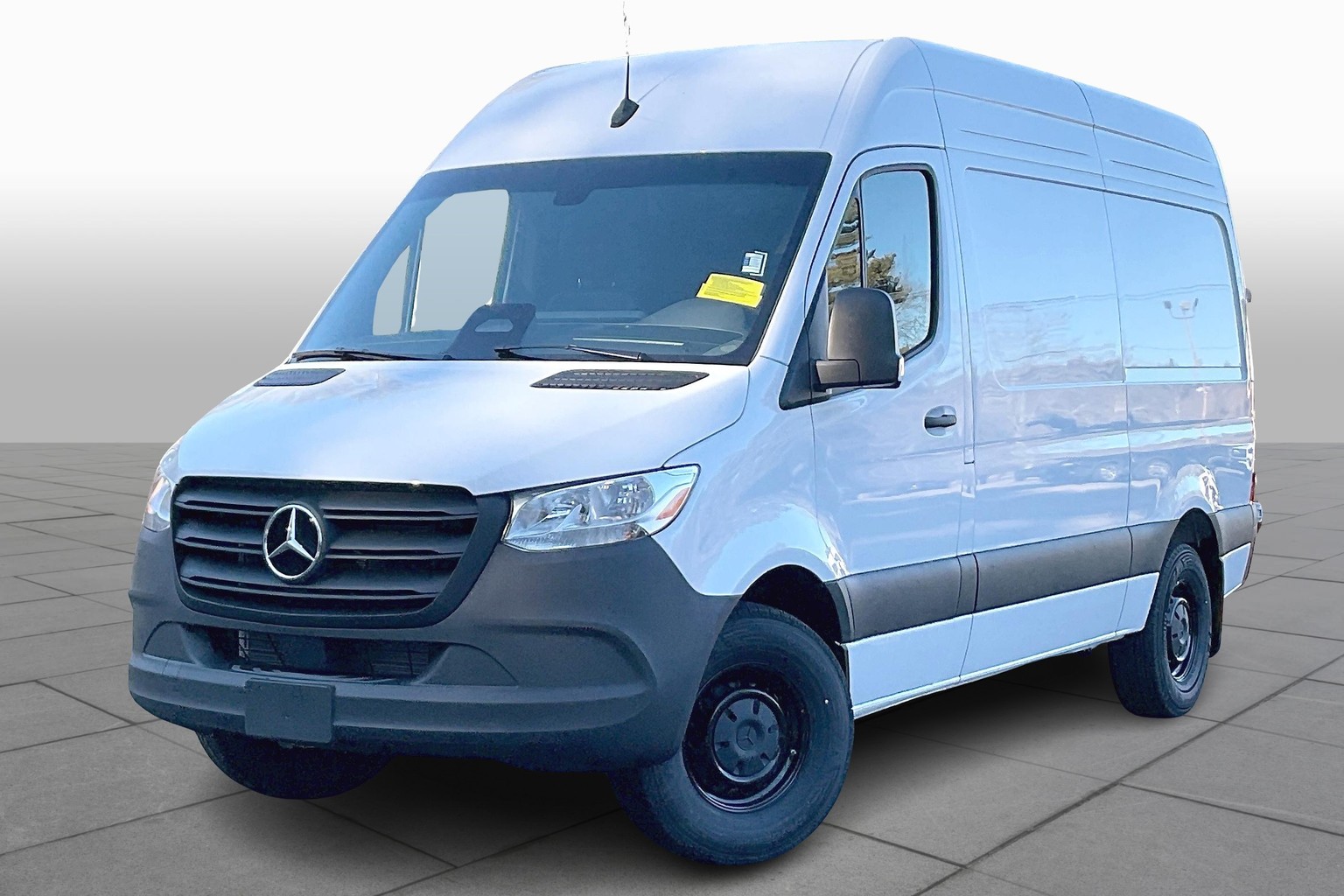 Sprinter Cargo Van 2500 w/144-Inch Wheelbase