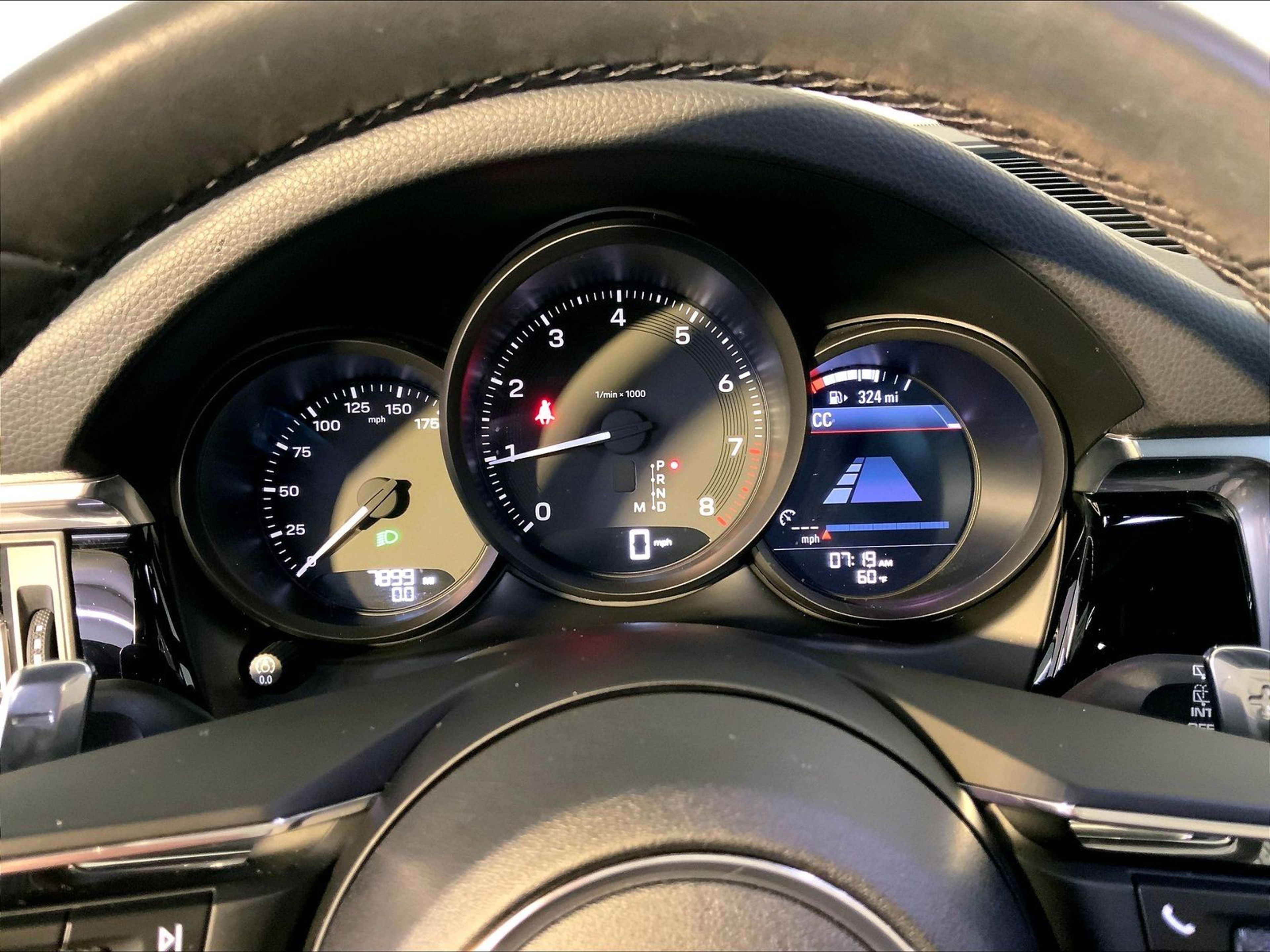 2025 Porsche Macan Base - Photo 29