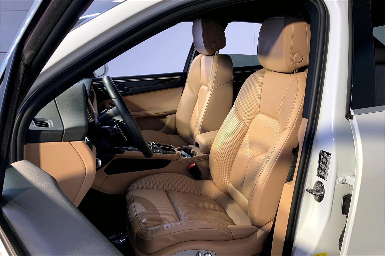 Macan S