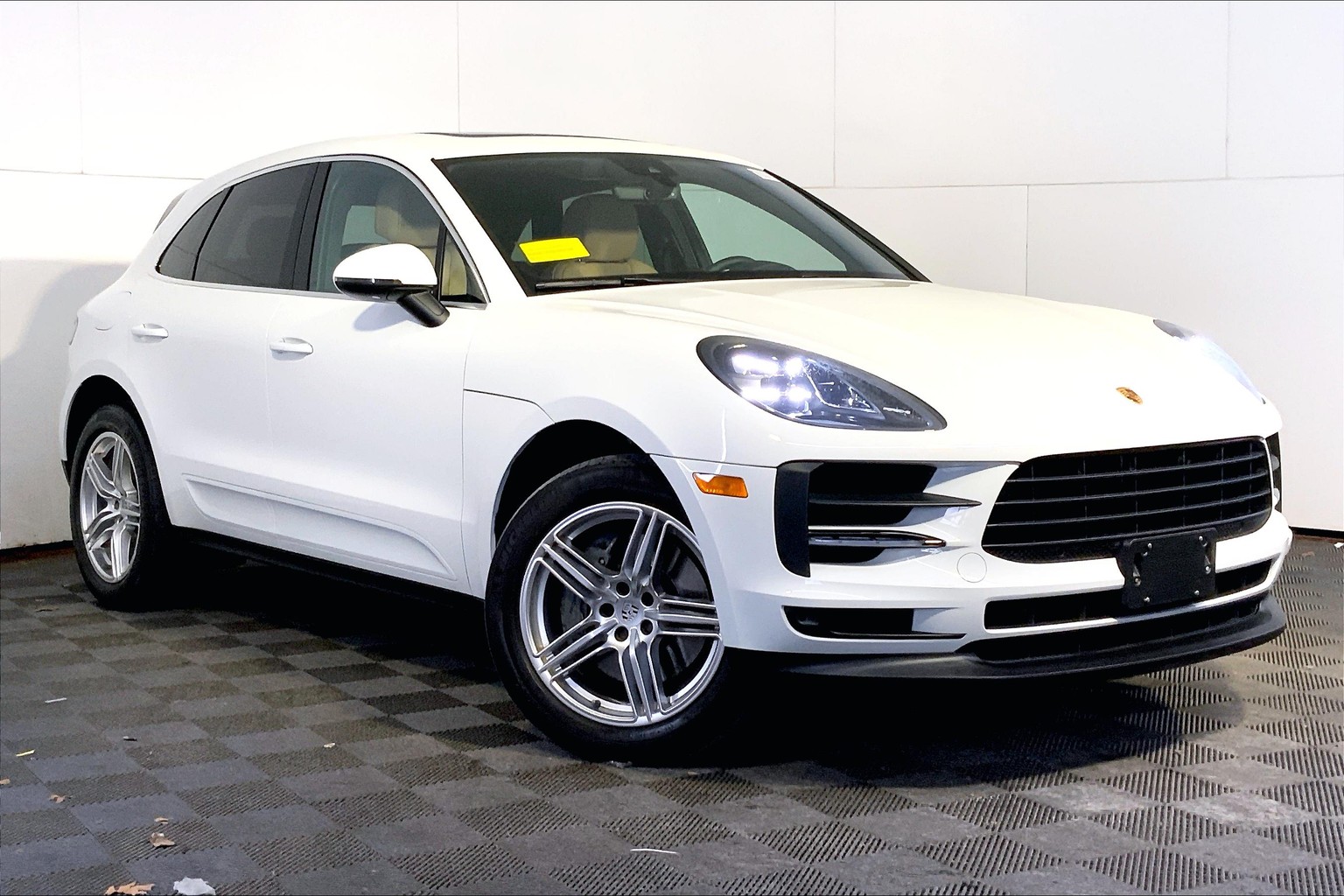 Macan S