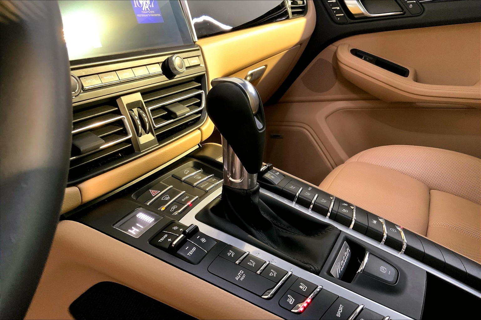 Macan S