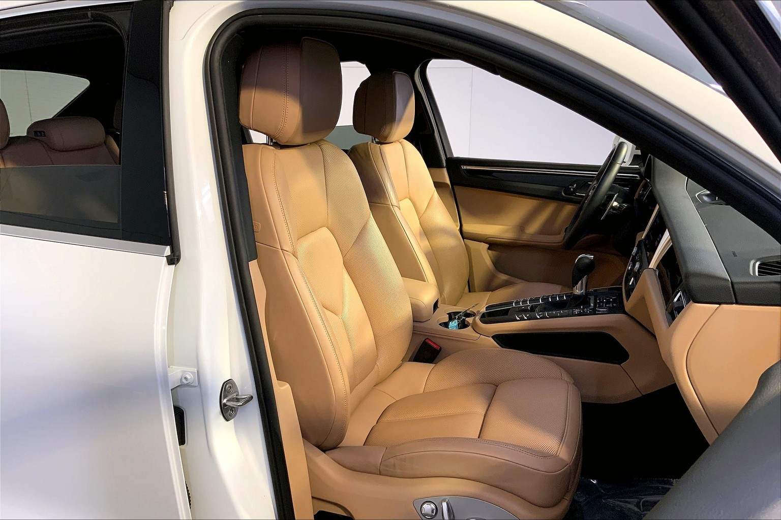 Macan S