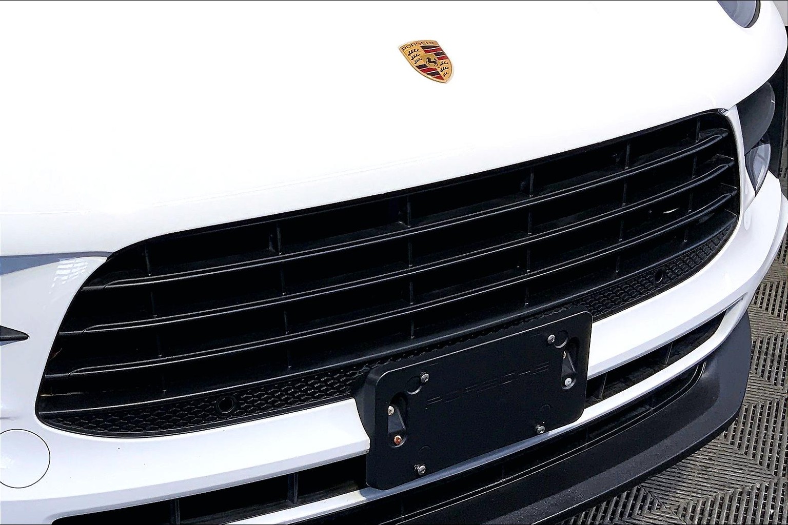Macan S