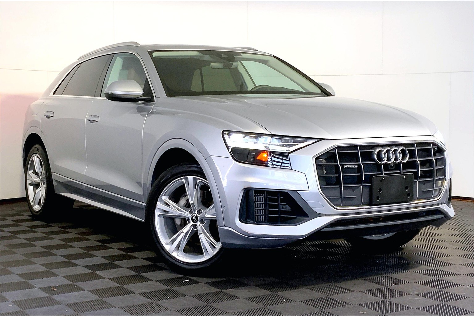 Used 2022 Audi Q8 Premium with VIN WA1AVBF15ND028565 for sale in Westwood, MA