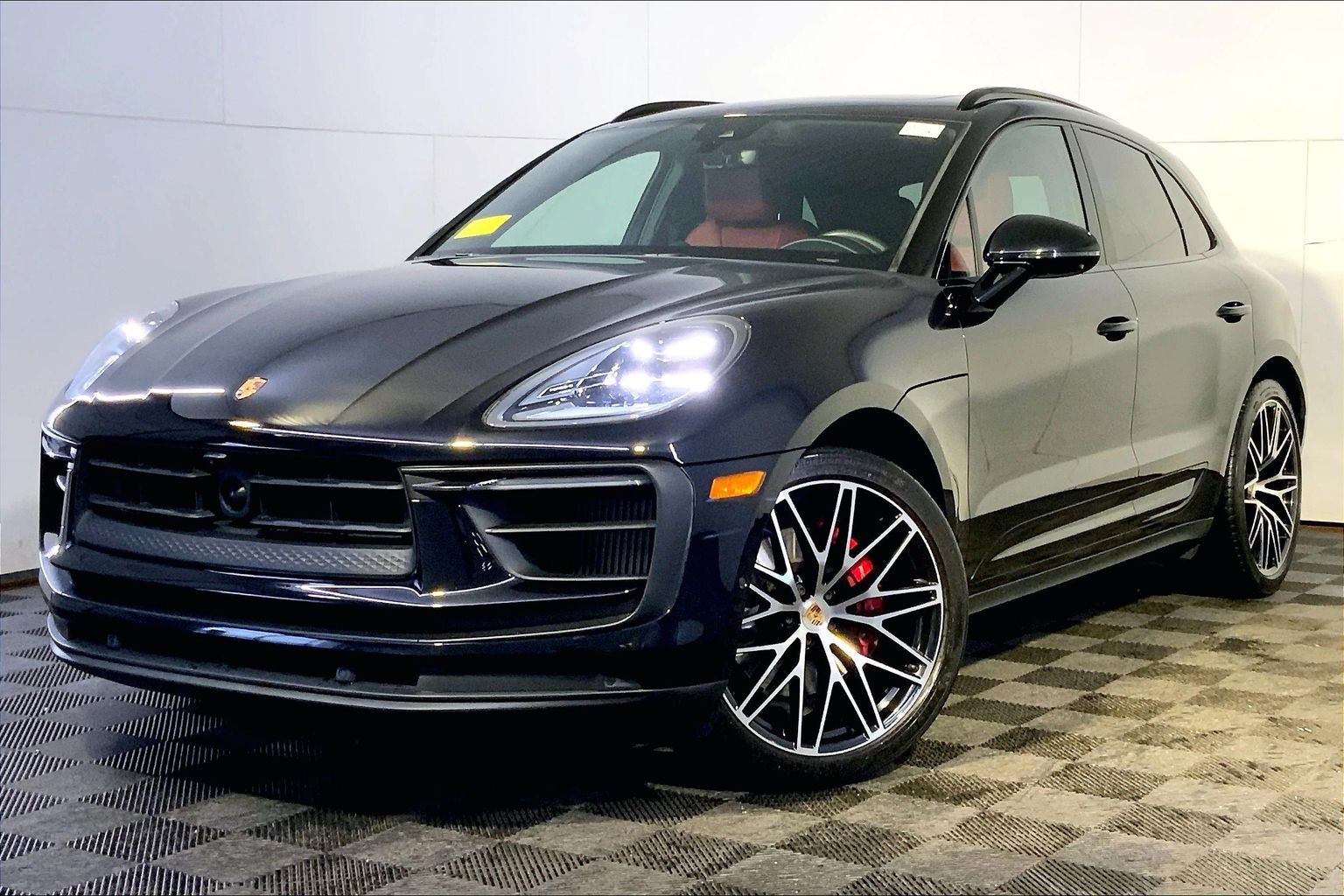 2023 Porsche Macan S