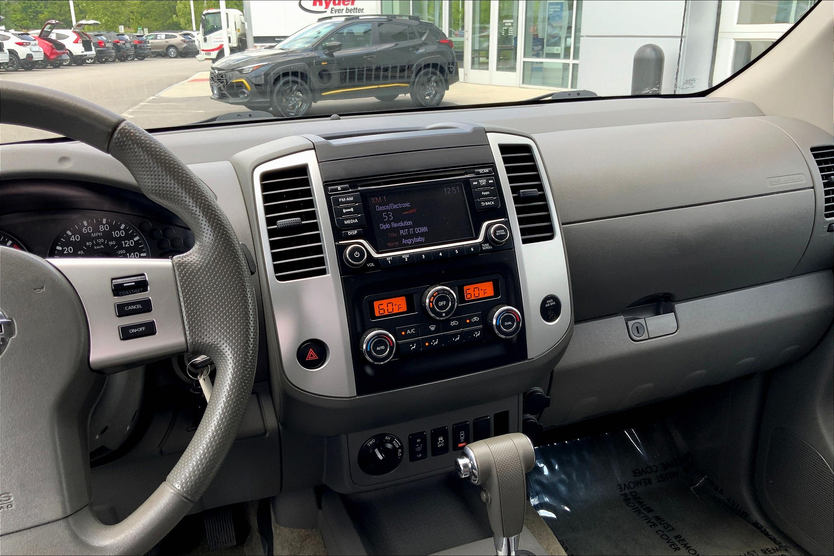 Frontier Crew Cab SV