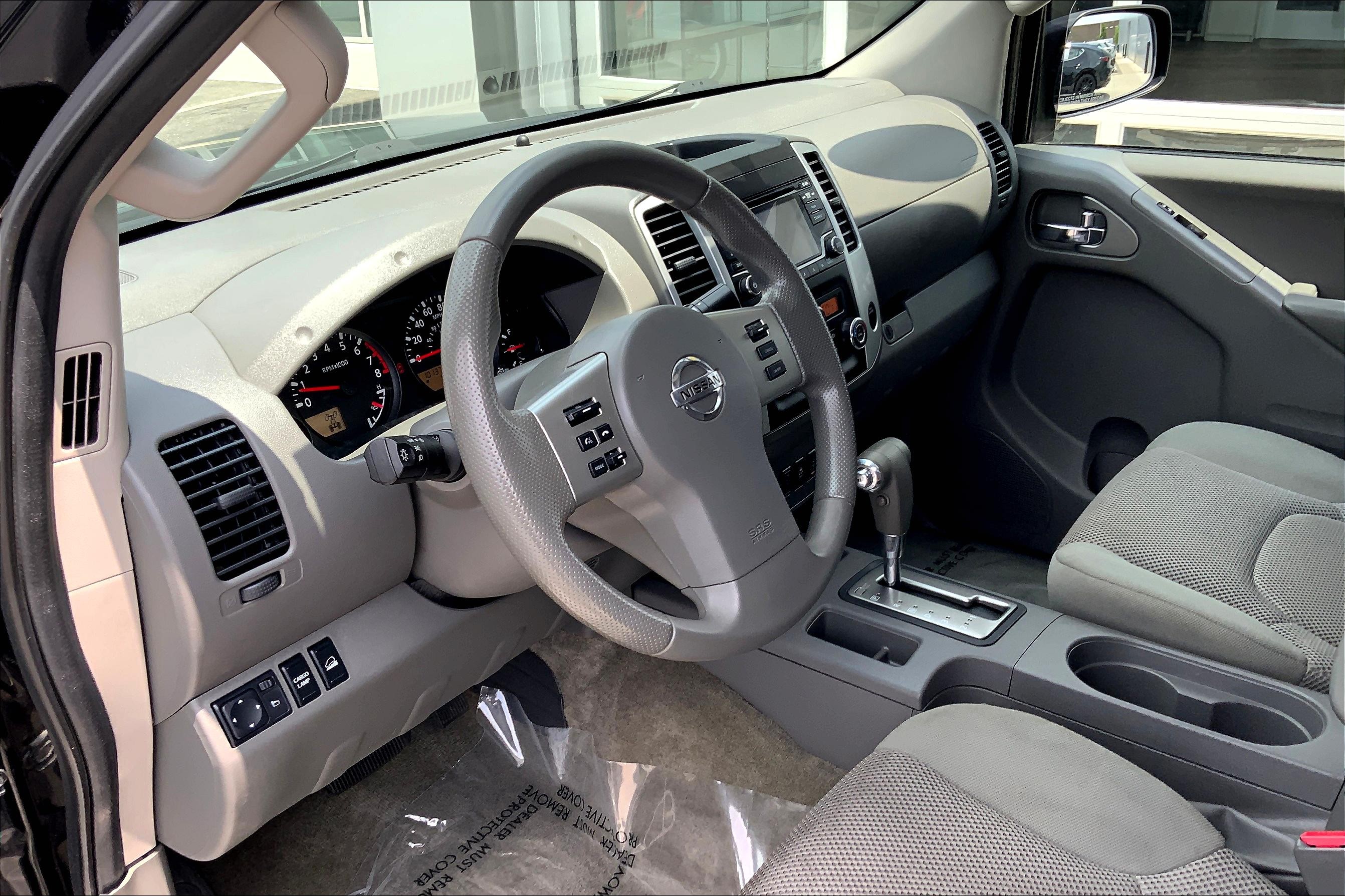 Frontier Crew Cab SV