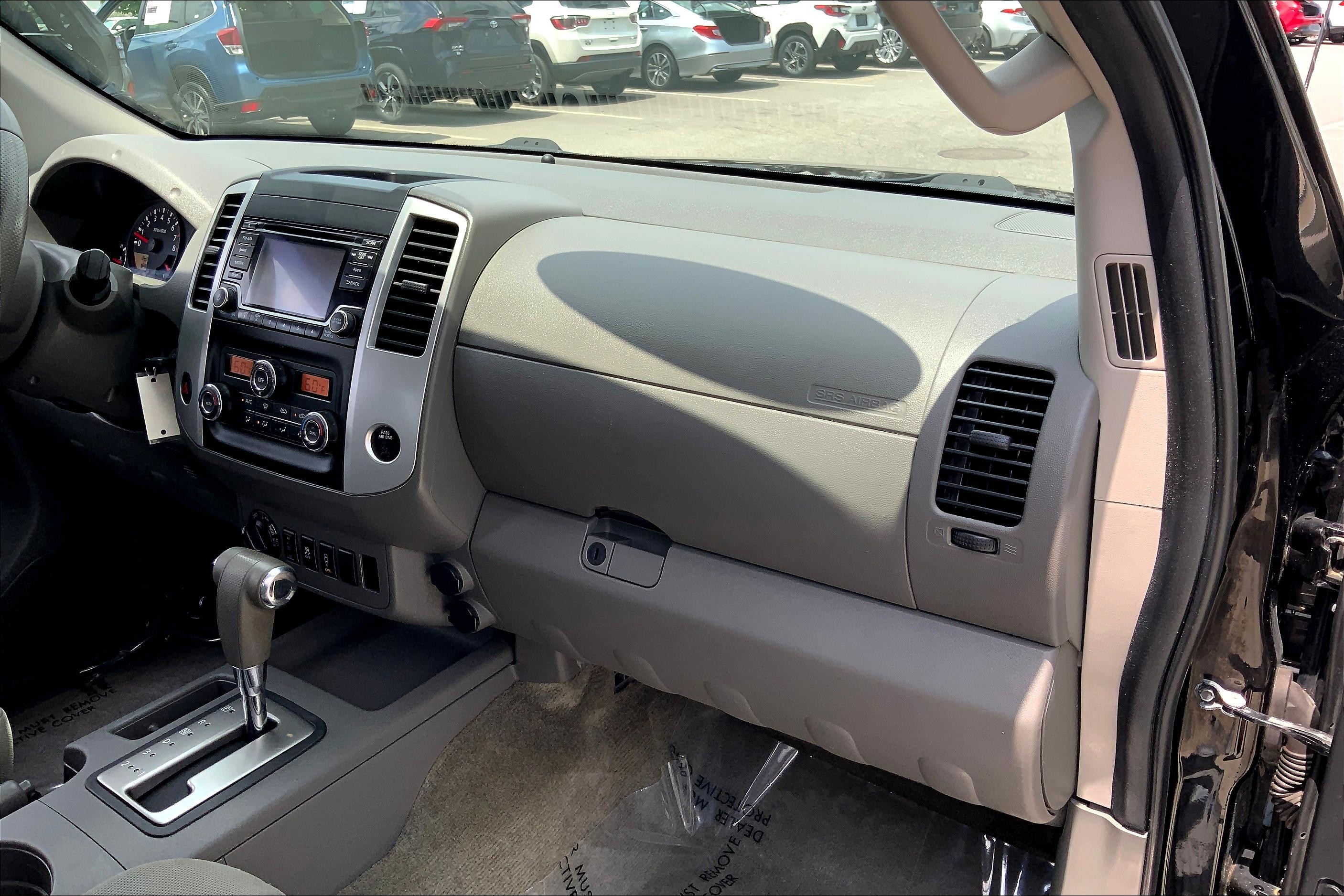 Frontier Crew Cab SV