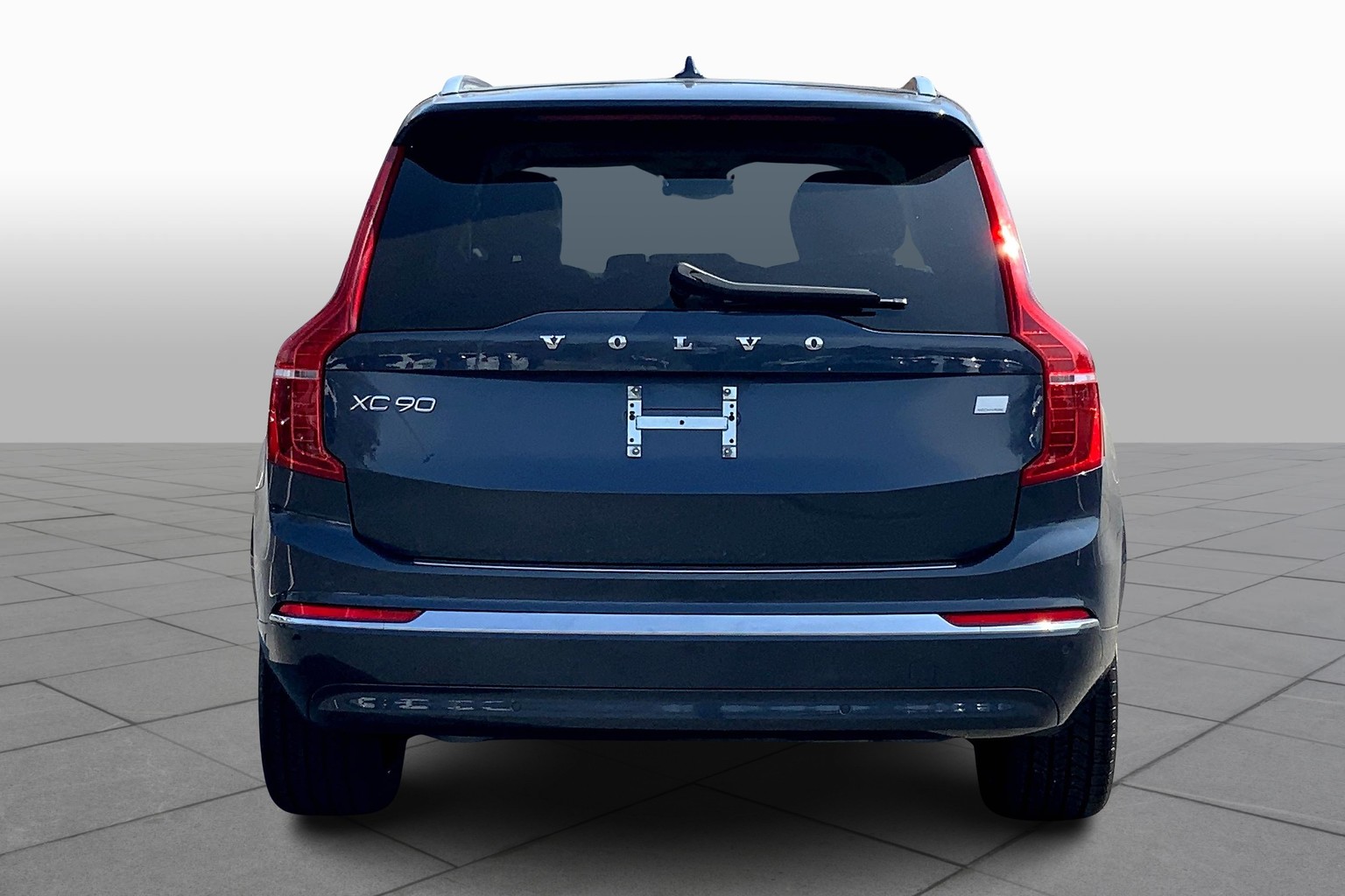 XC90 Plug-In Hybrid T8 Recharge Ultimate Bright Theme 7 Passenger