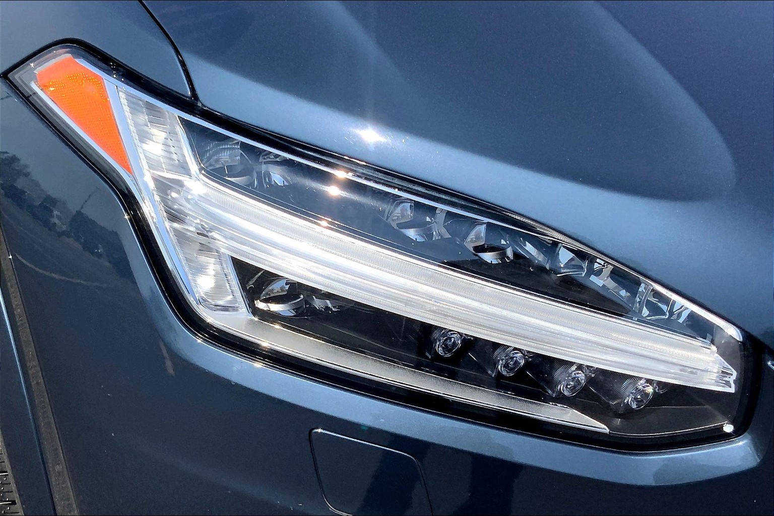 XC90 Plug-In Hybrid T8 Recharge Ultimate Bright Theme 7 Passenger