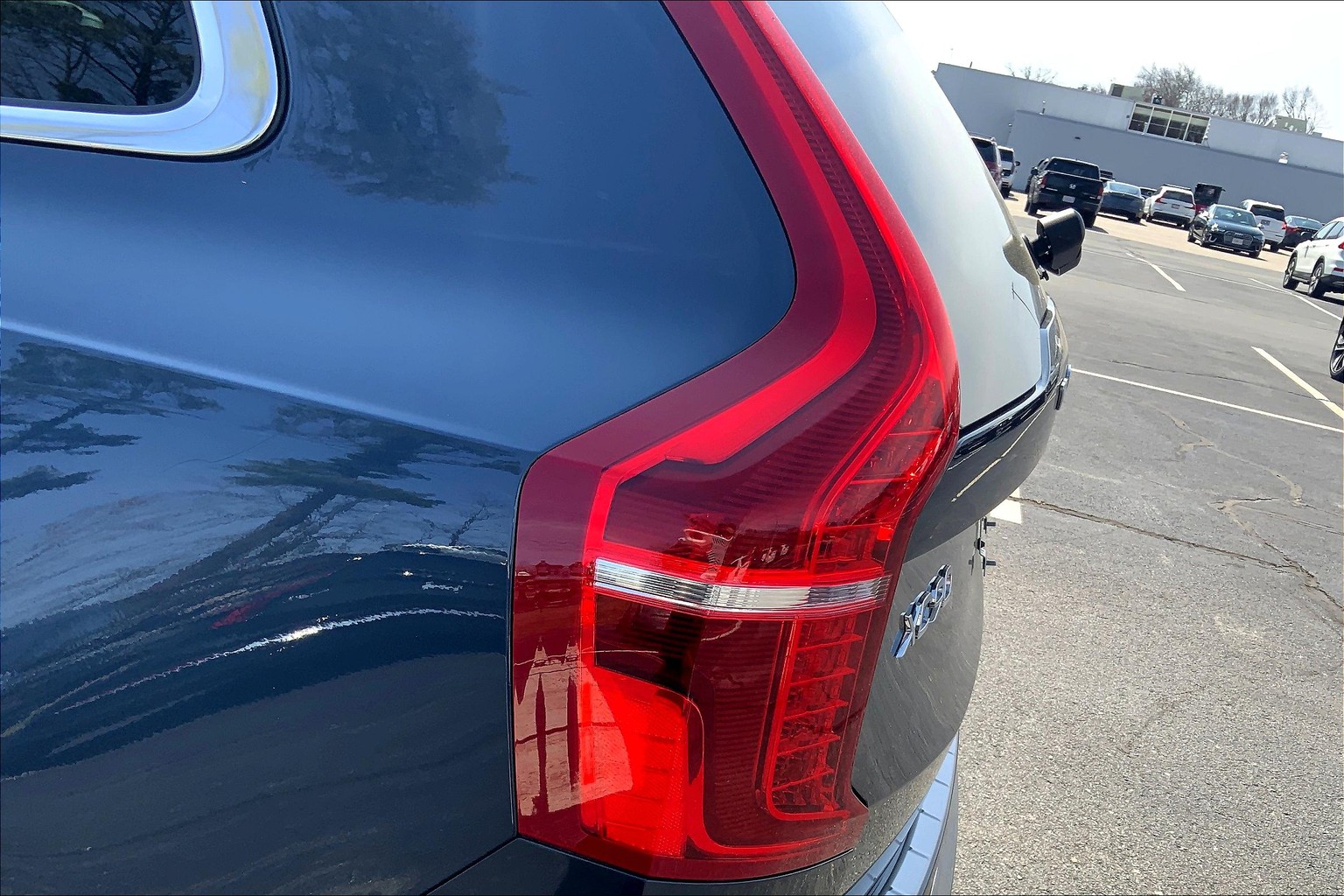XC90 Plug-In Hybrid T8 Recharge Ultimate Bright Theme 7 Passenger