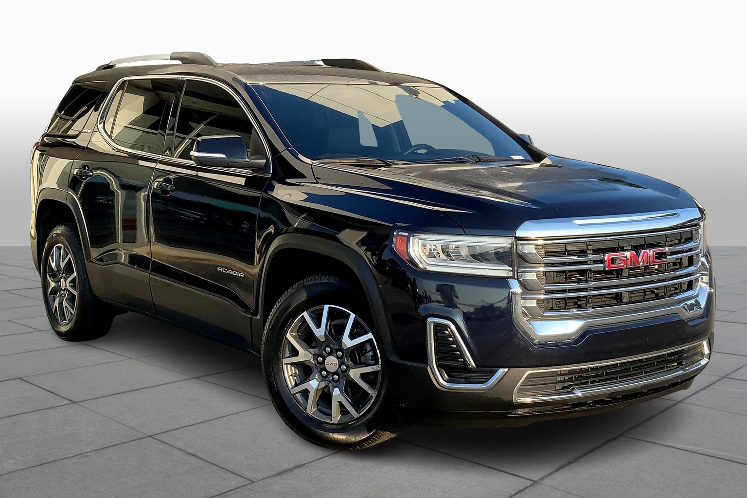 2021 GMC Acadia SLE's photo
