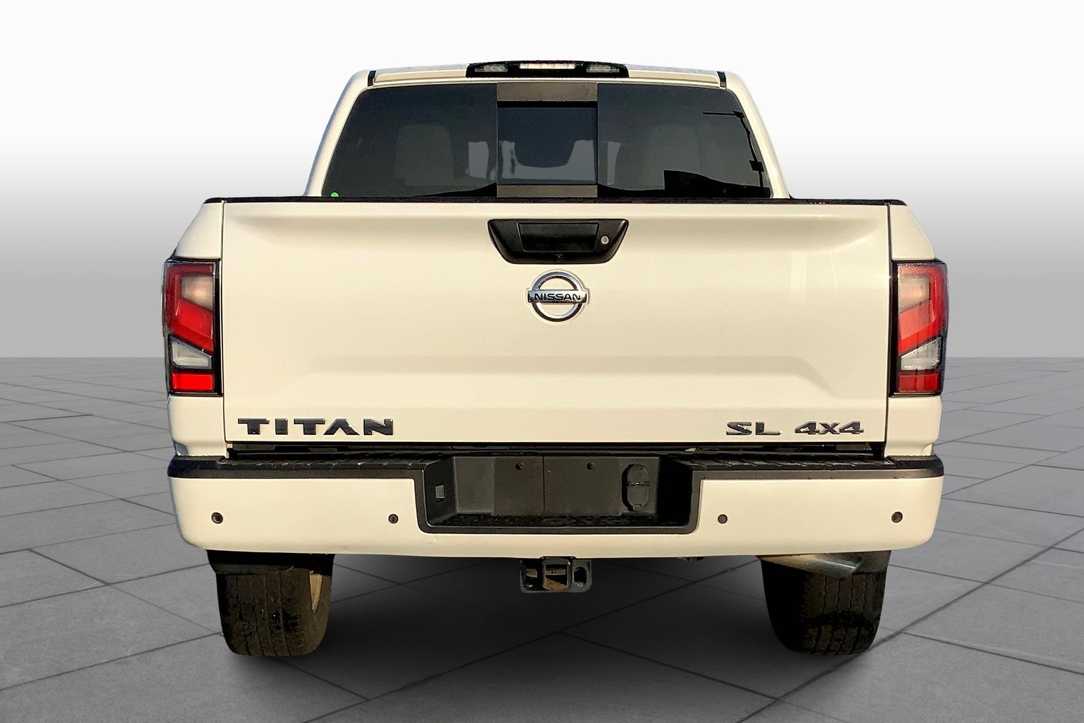 Titan Crew Cab SL