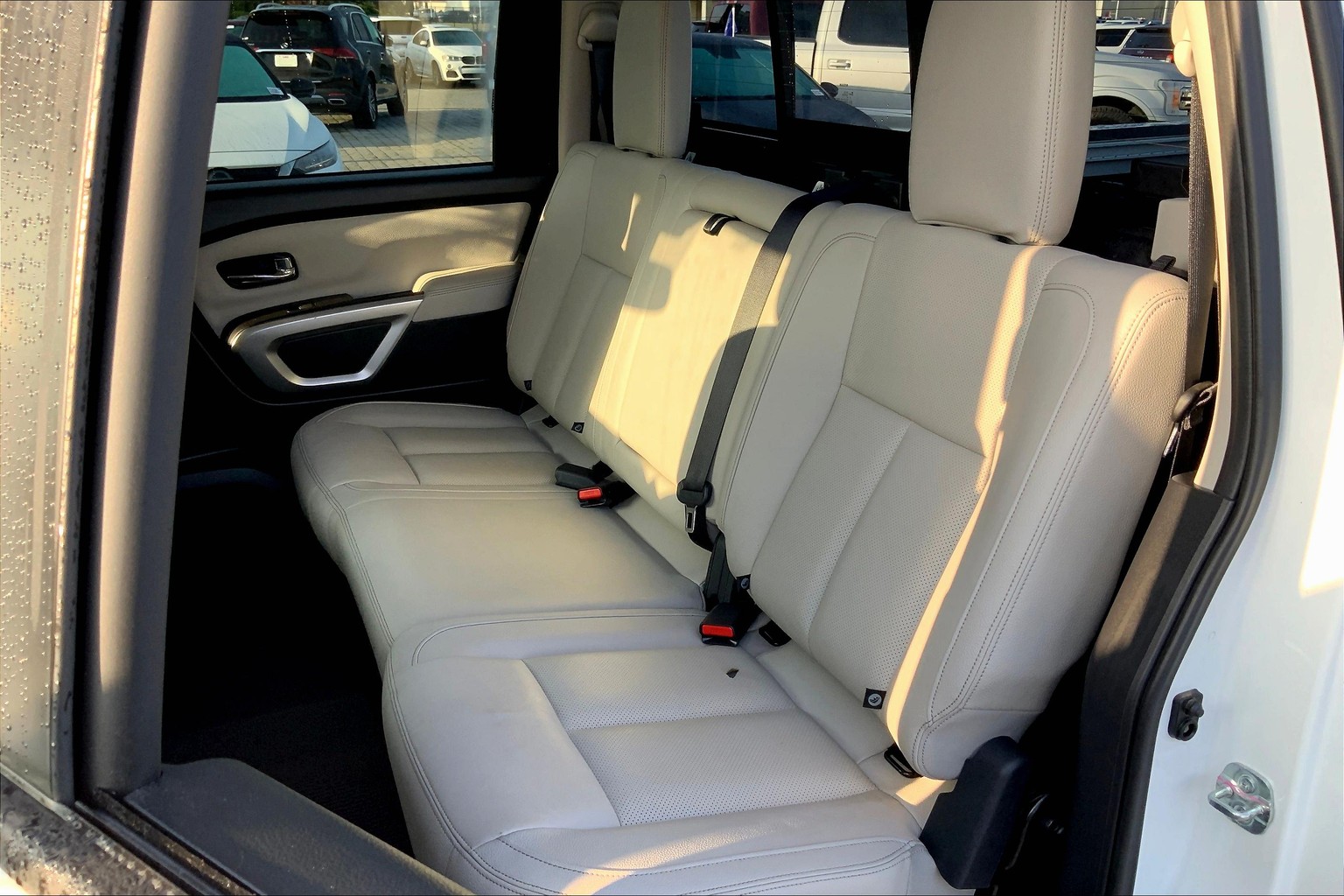Titan Crew Cab SL