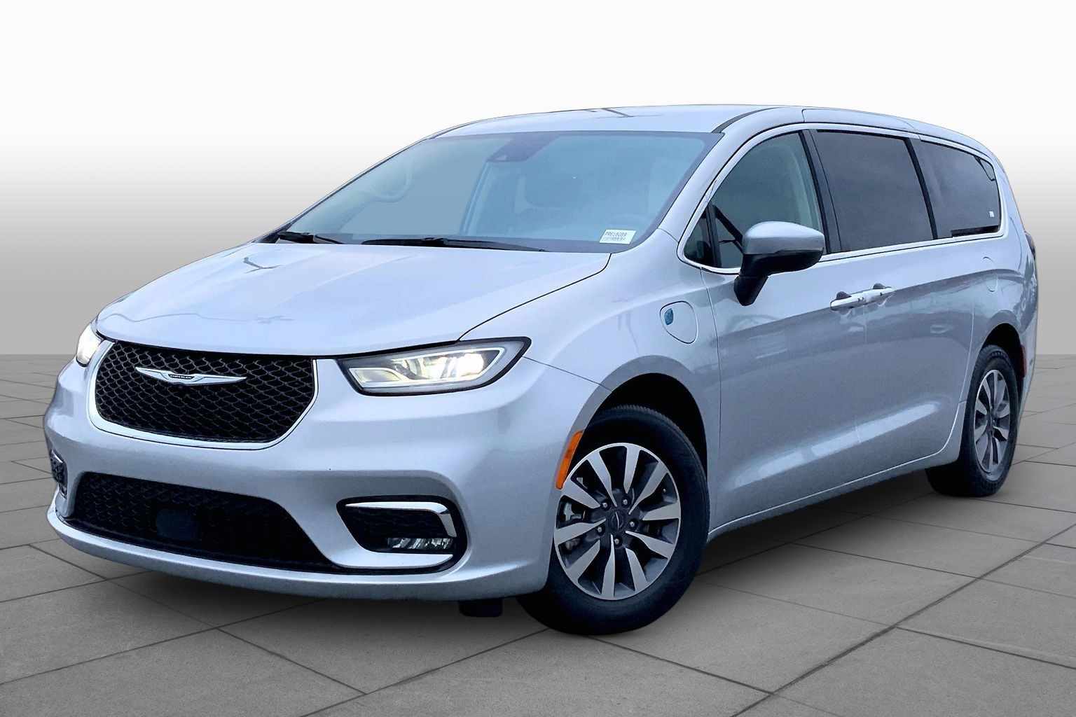 2023 Chrysler Pacifica Hybrid